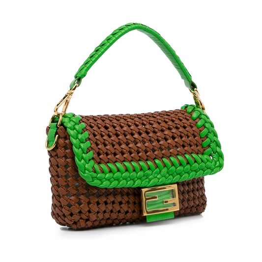 Luxury FendiMedium Woven Leather Baguette Bag (SHG-TagzzS)