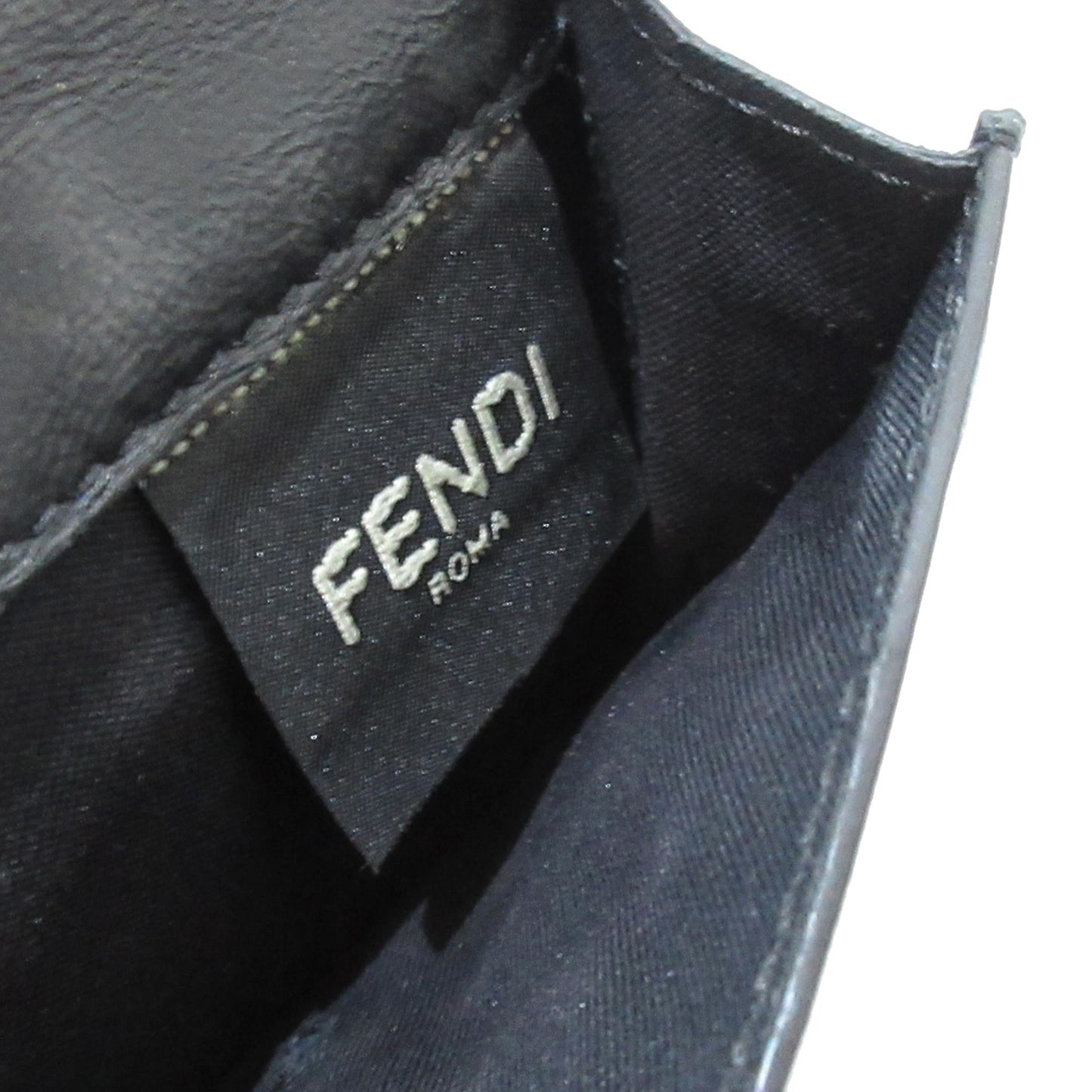Luxury FendiMicro FF Diagonal Embossed Tri-Fold Wallet (SHG-fgOePS)