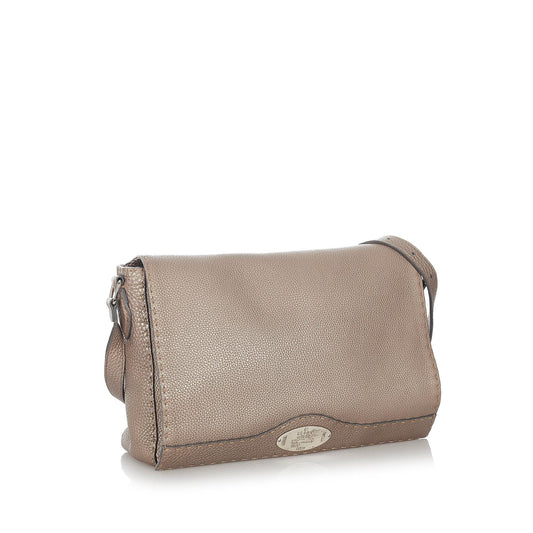 Luxury FendiSelleria Leather Crossbody Bag (SHG-33789)