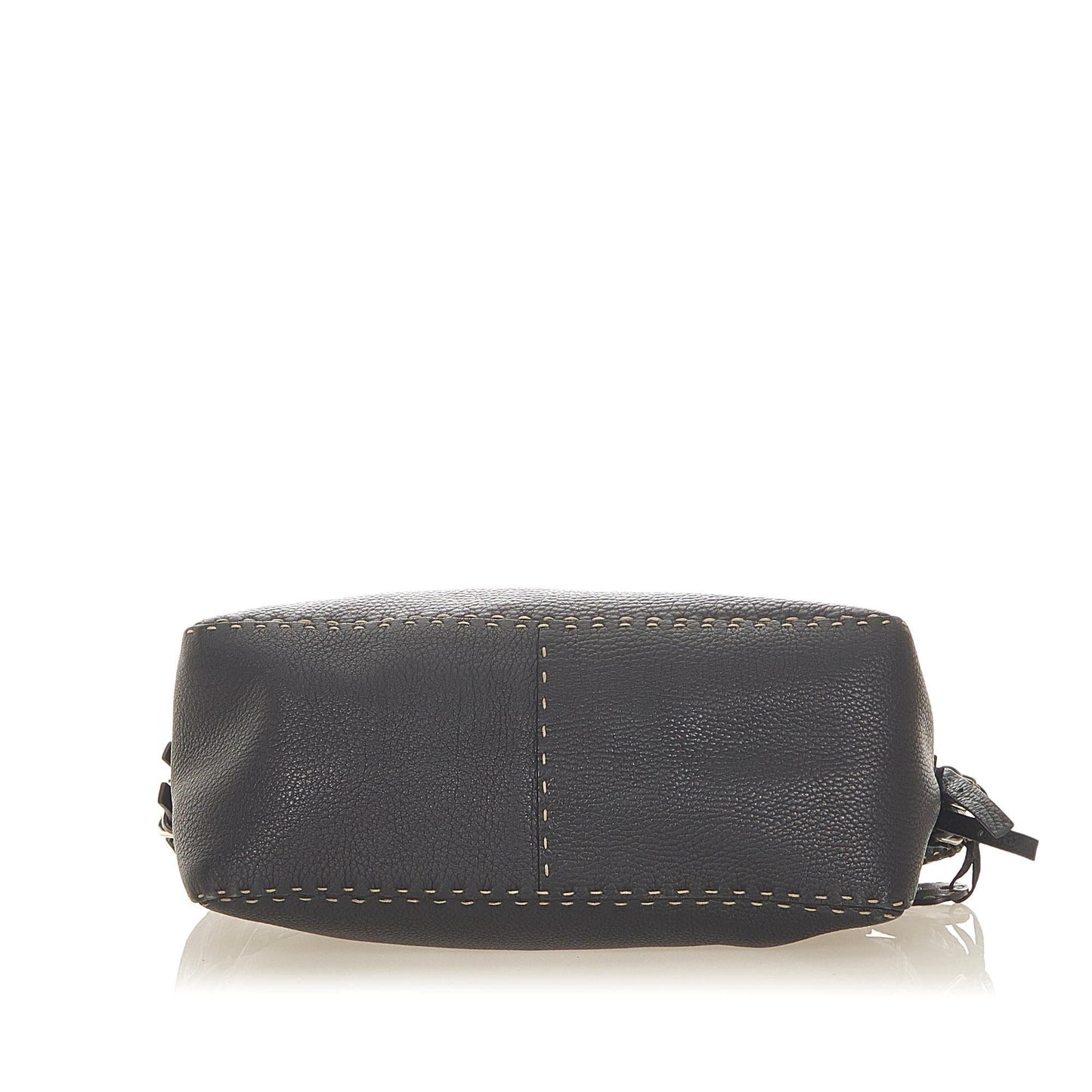 Luxury FendiSelleria Leather Shoulder Bag (SHG-22496)
