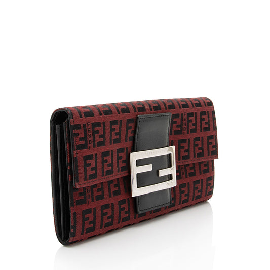 Luxury FendiZucca Flap Wallet (SHF-8SUa92)