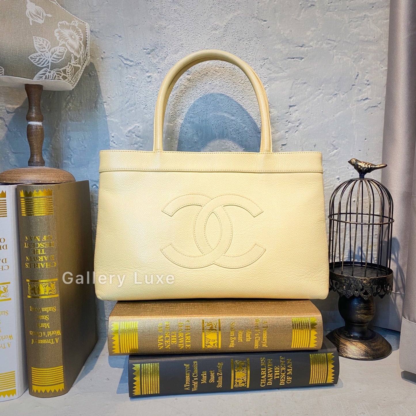 No.2122-Chanel Vintage Caviar Shoulder Bag