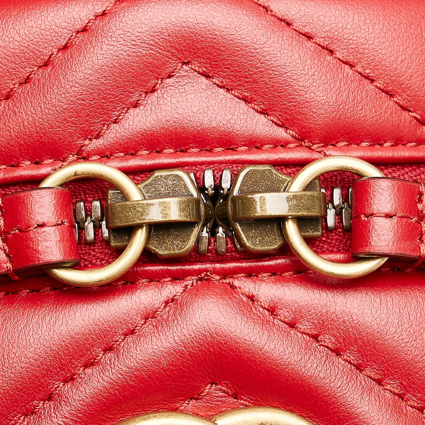Gucci GG Marmont Leather Round Backpack (SHG-31325)