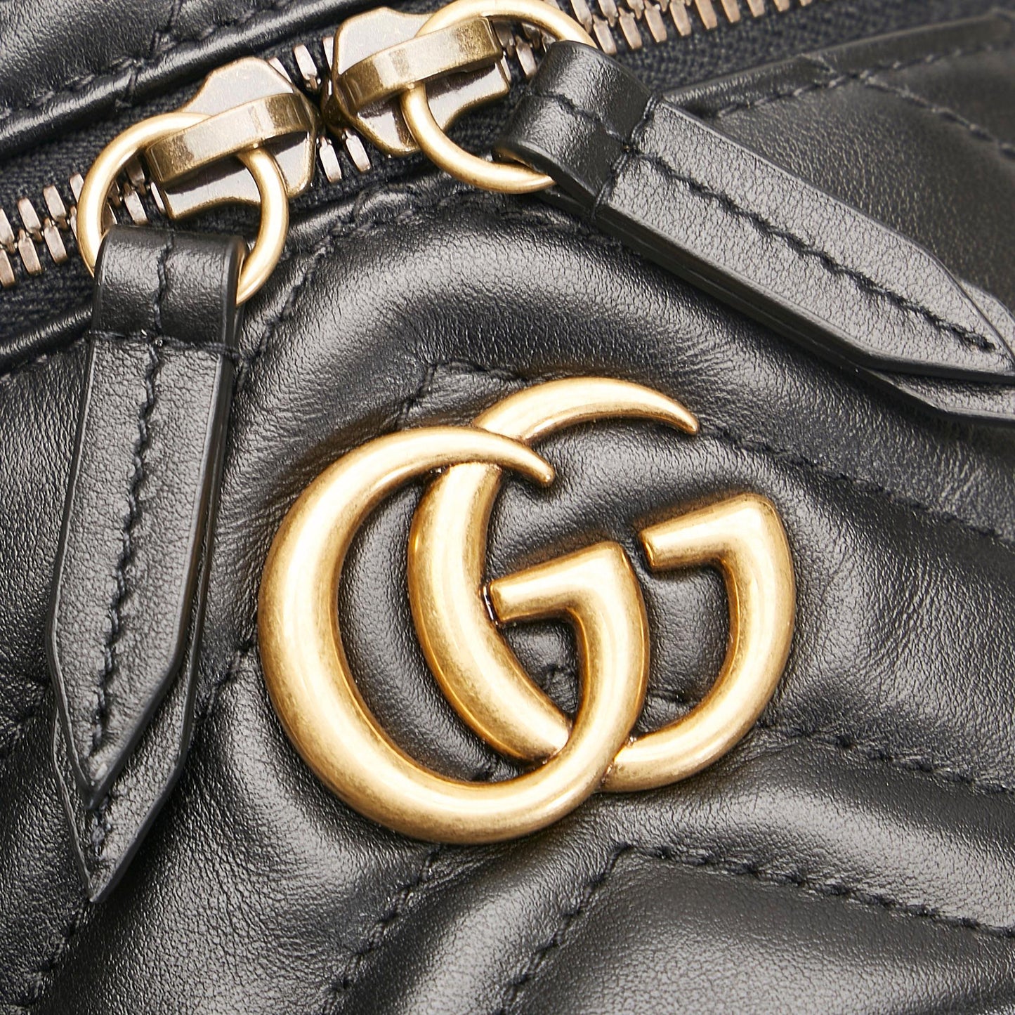 Gucci GG Marmont Round Backpack (SHG-35423)