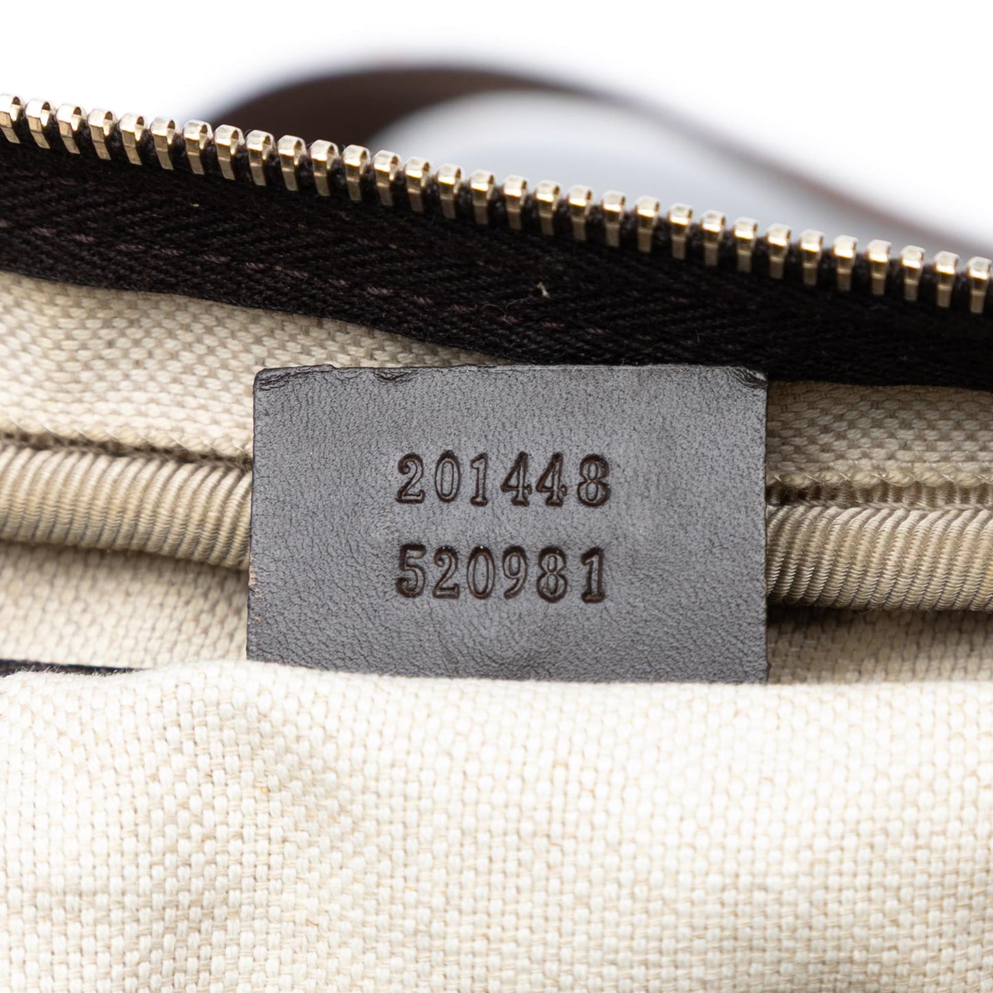 Gucci GG Supreme Crossbody