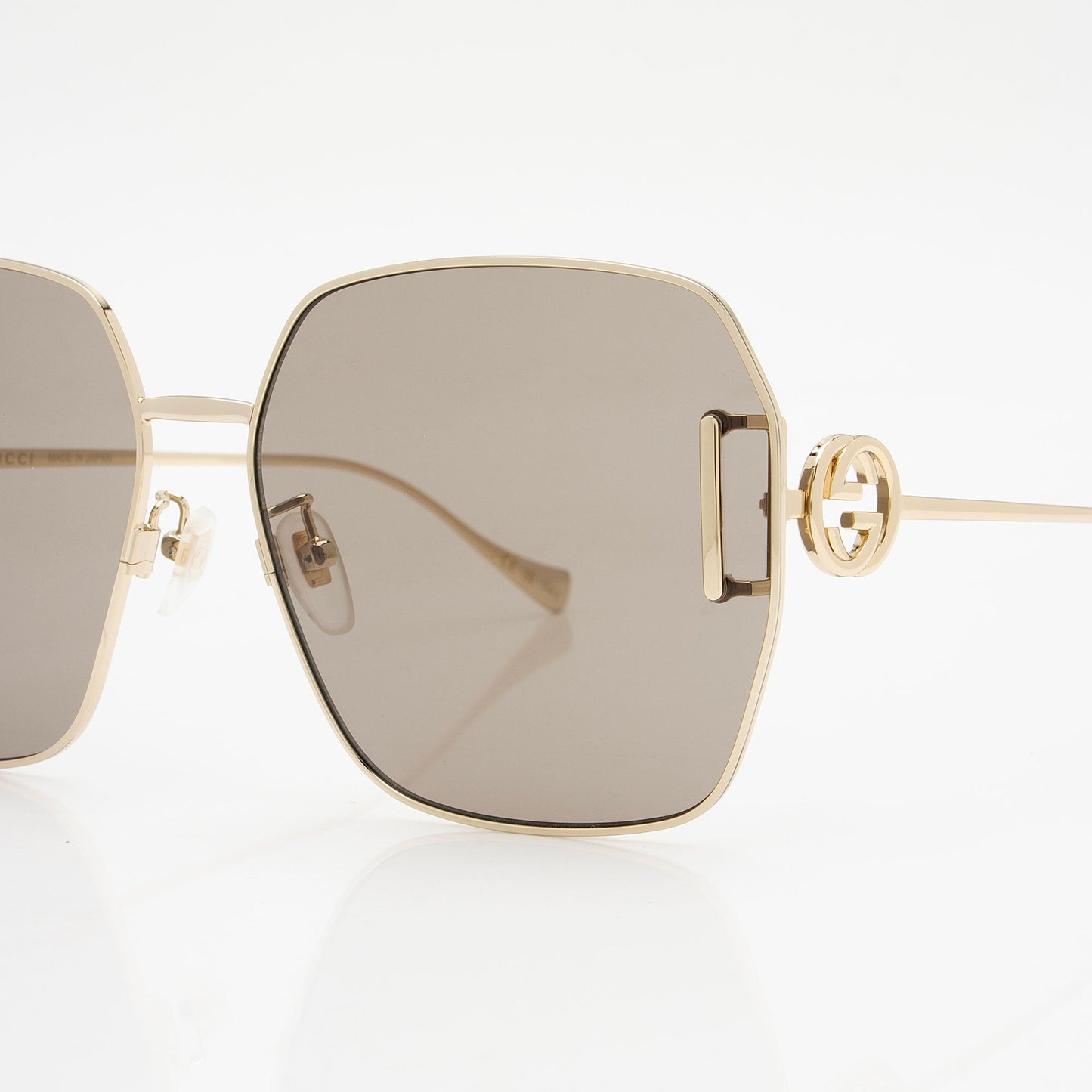 Gucci Interlocking G Oversize Sunglasses