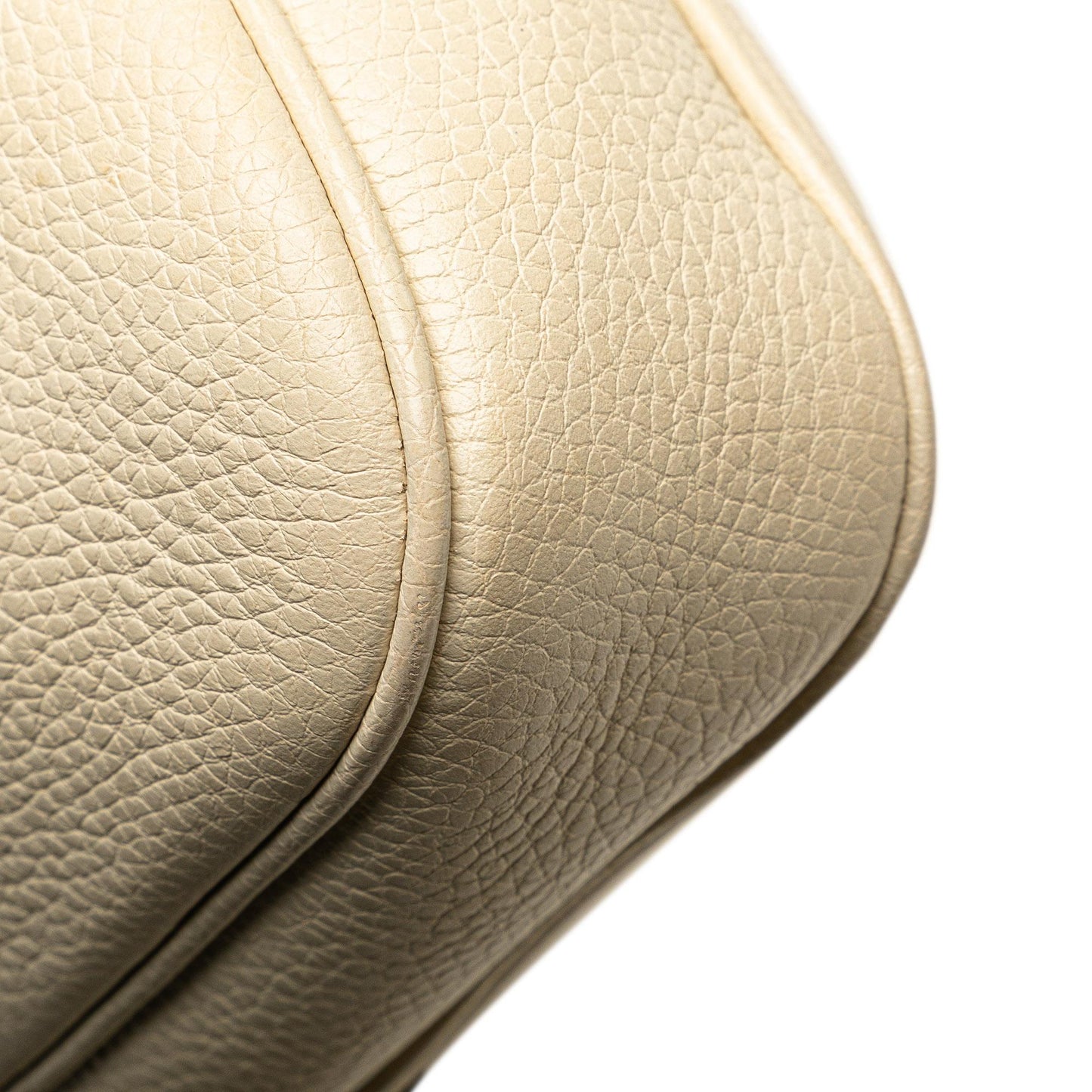 Gucci Medium Leather Soho Chain Flap Crossbody