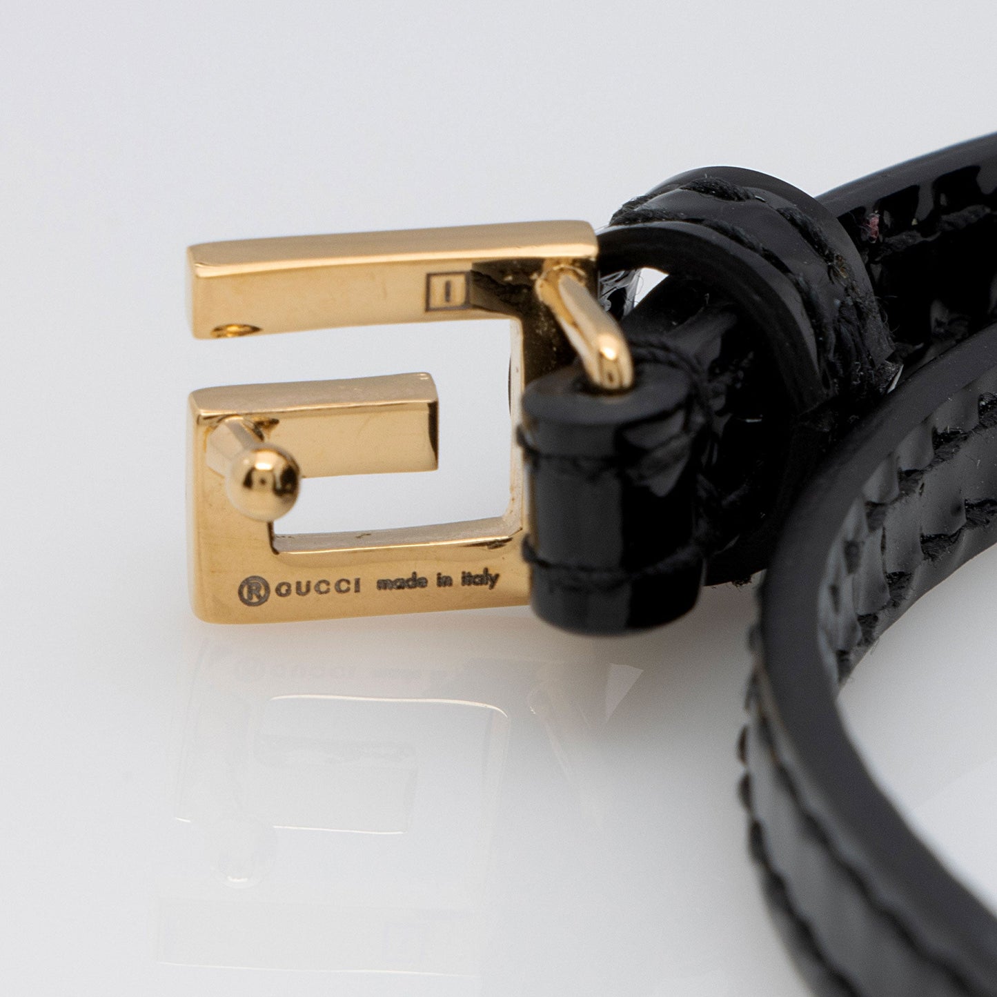 Gucci Patent Leather Square G Wrap Bracelet (SHF-n32N1x)