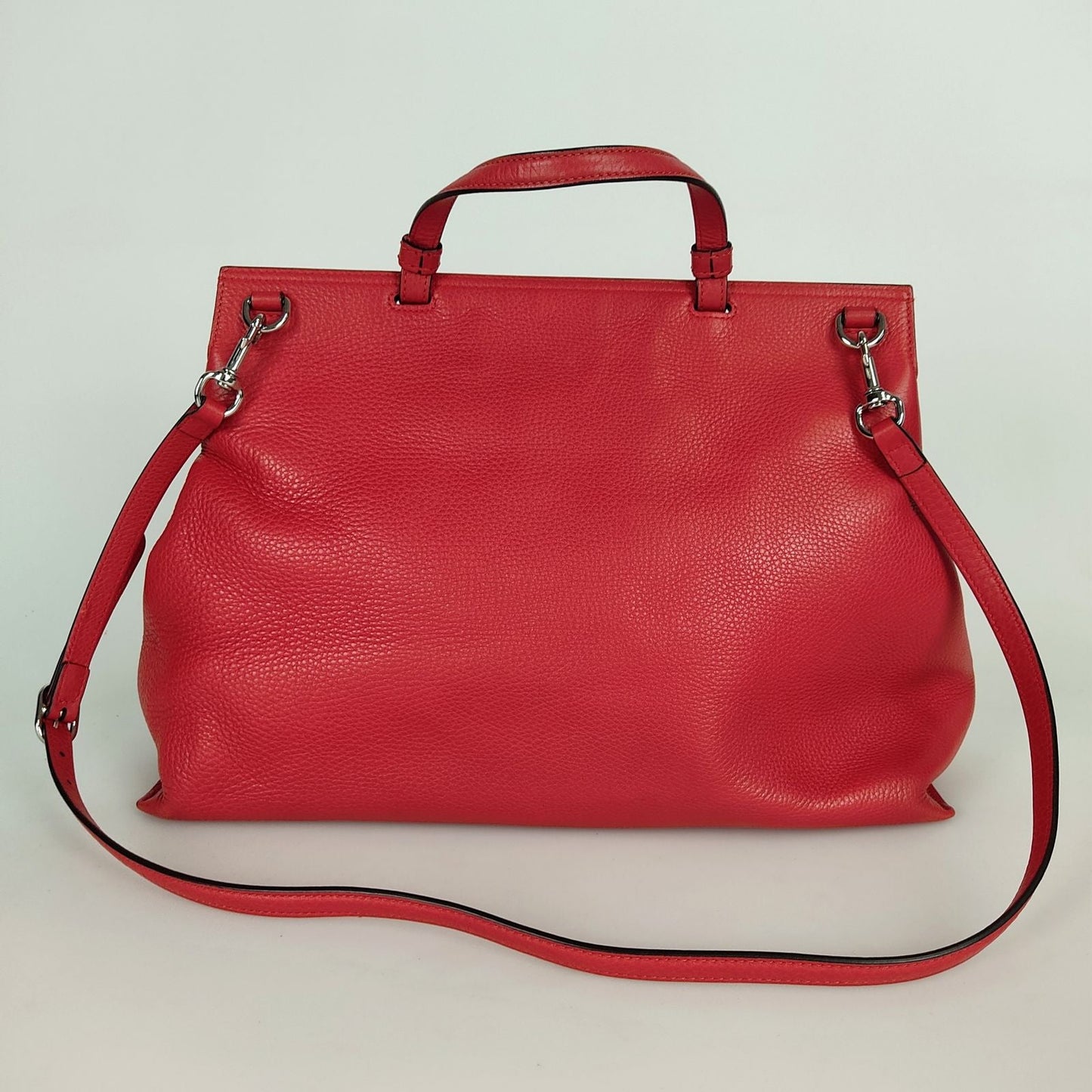 Luxury Gucci Bamboo Daily top handle bag in red leather