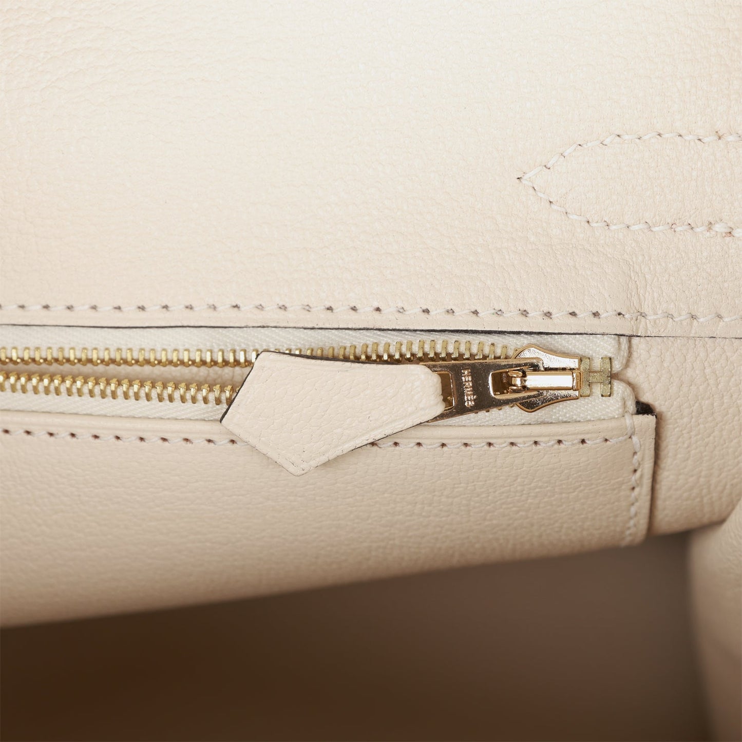 Luxury Hermes Special Order (HSS) Birkin 30 Gris Mouette and Craie Togo Brushed Gold Hardware