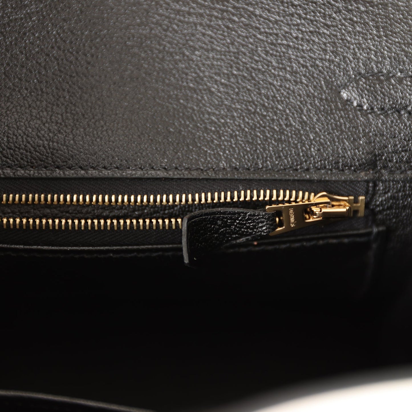 Luxury Hermes Special Order (HSS) Birkin 25 Craie and Black Togo Brushed Gold Hardware