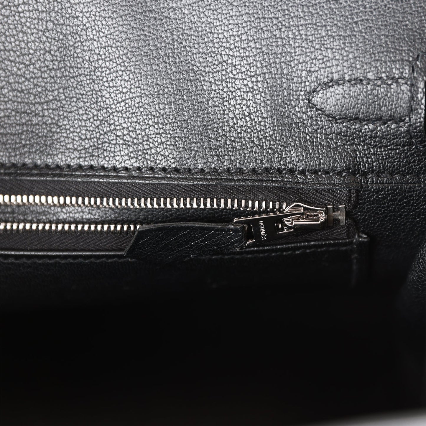 Luxury Hermes Birkin 25 Black Ostrich Palladium Hardware