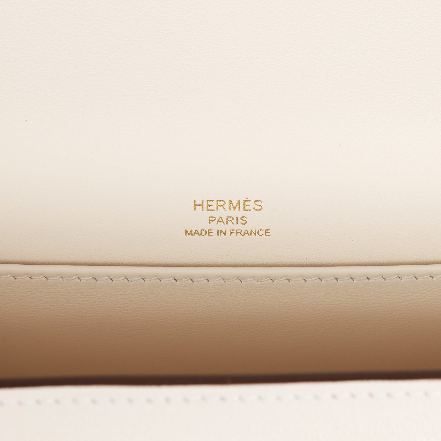 Luxury Hermes Geta Nata Chevre Gold Hardware