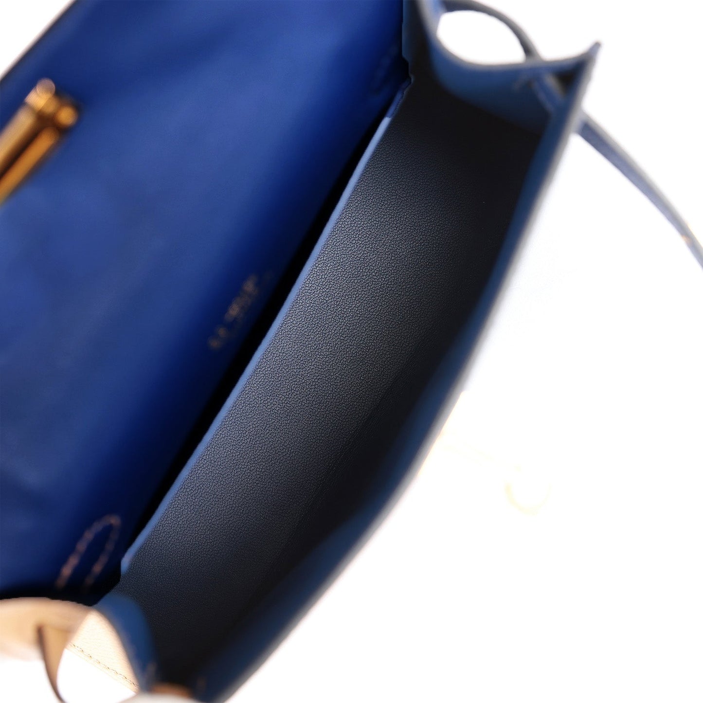 Luxury Hermes Special Order (HSS) Kelly Sellier 20 Casaque Sesame and Bleu Saphir Epsom Gold Hardware