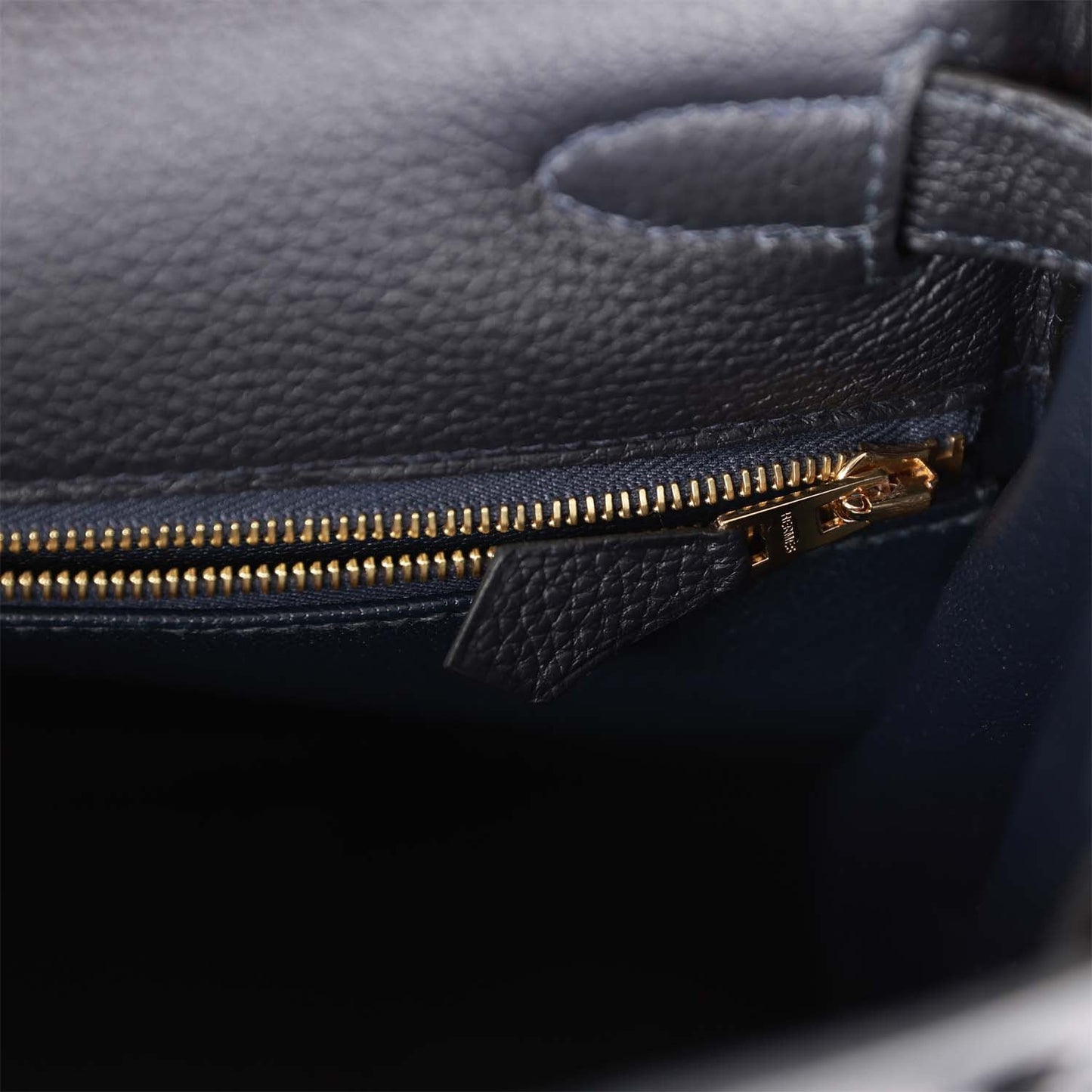 Luxury Hermes Kelly Retourne 28 Caban Togo Gold Hardware