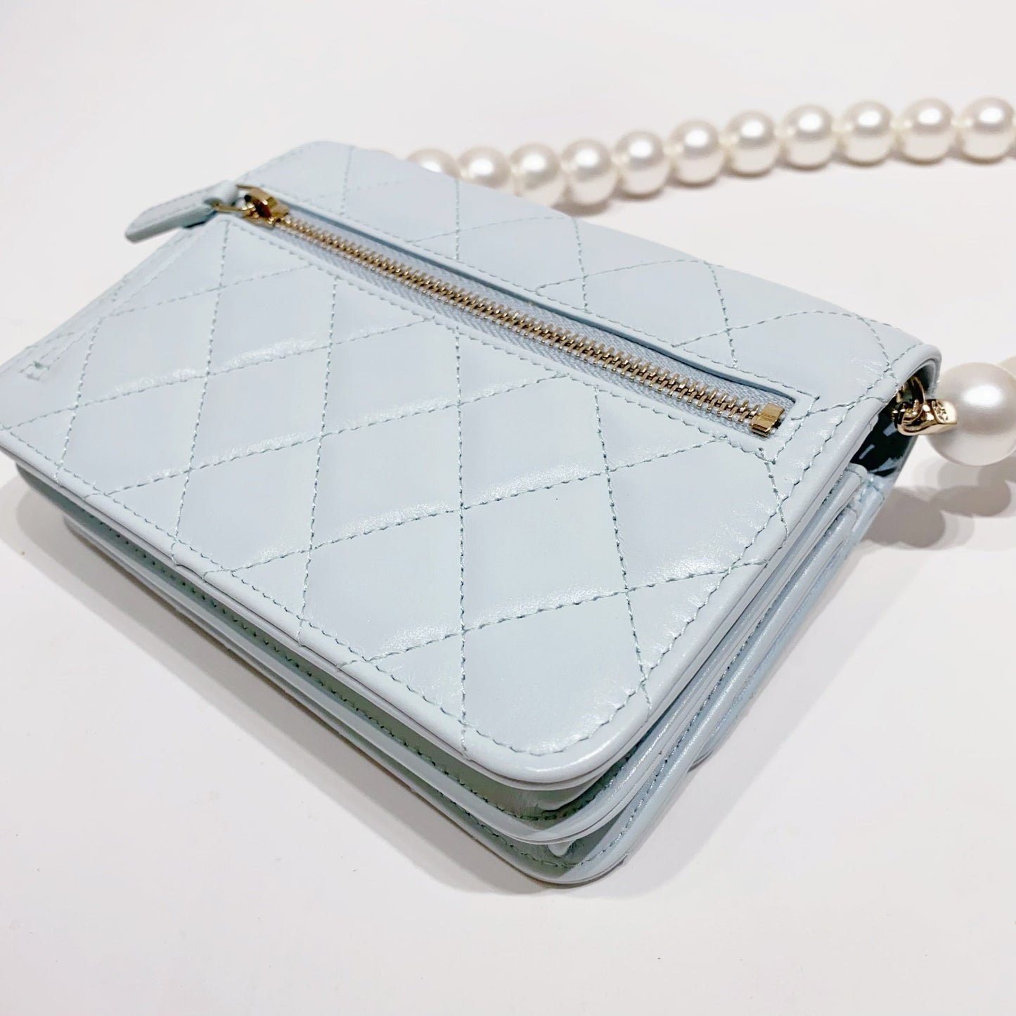 No.4401-Chanel Maxi Pearls Clutch With Chain (Unused / 未使用品)