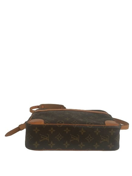 Louis Vuitton Trocadero 27 Monogram