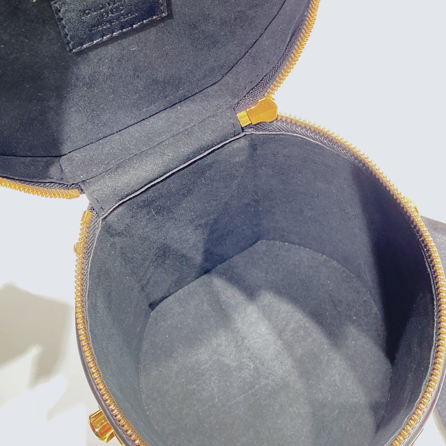 No.3511-Louis Vuitton Monogram Cannes