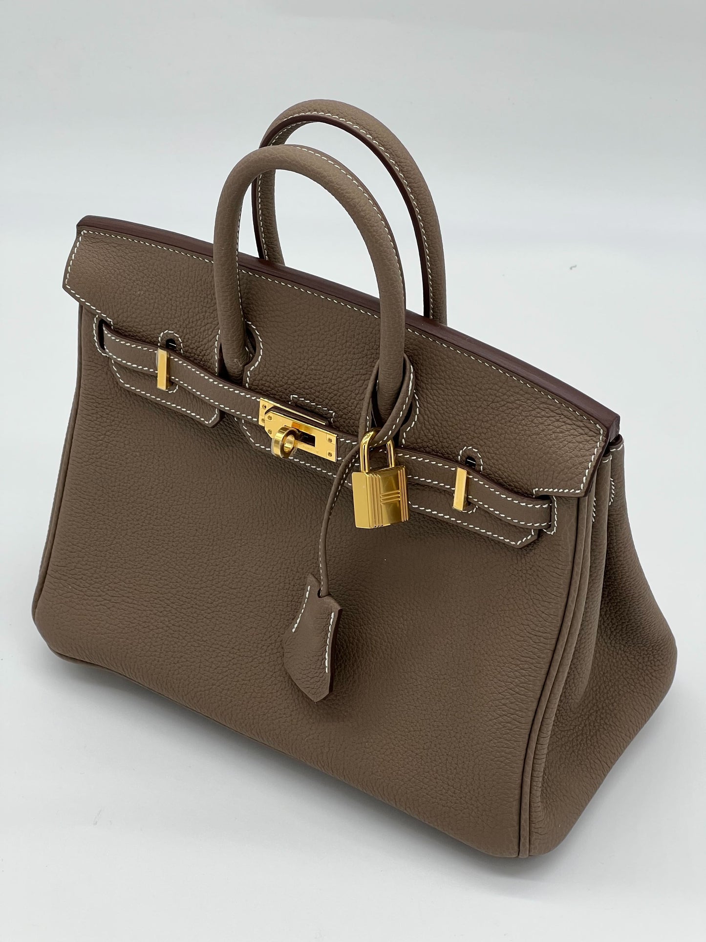 Luxury Hermes Birkin 25 Etoupe Togo Gold Hardware