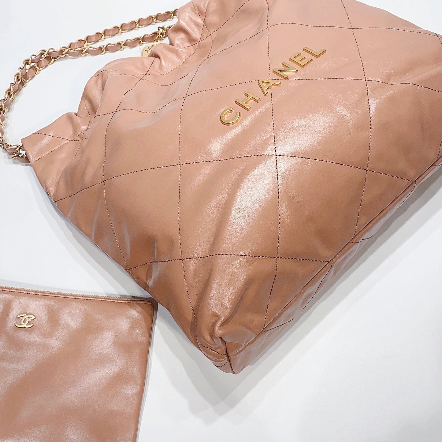 No.001530-Chanel 22 Medium Tote Bag (Brand New / 全新)