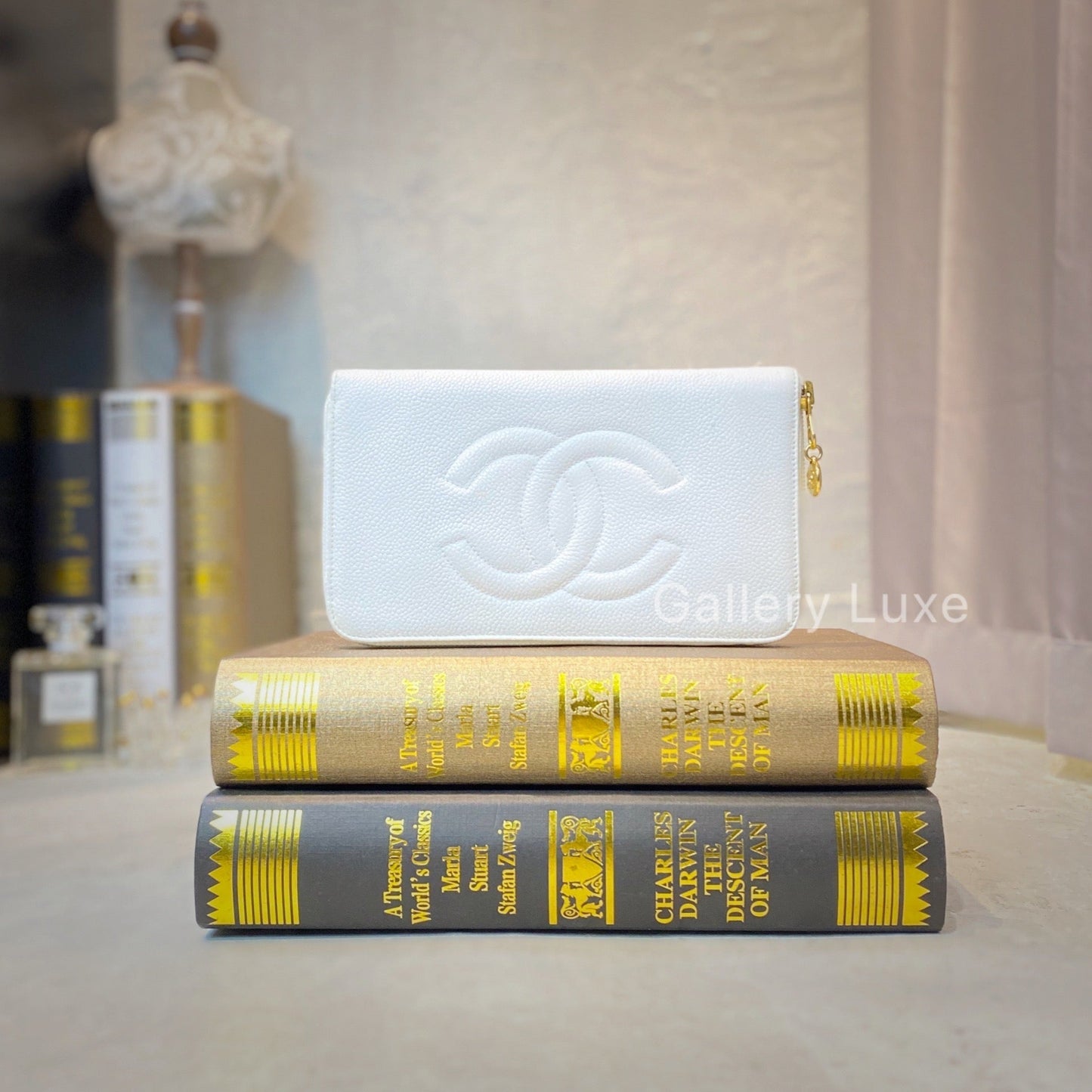 No.2267-Chanel Vintage Caviar Wallet