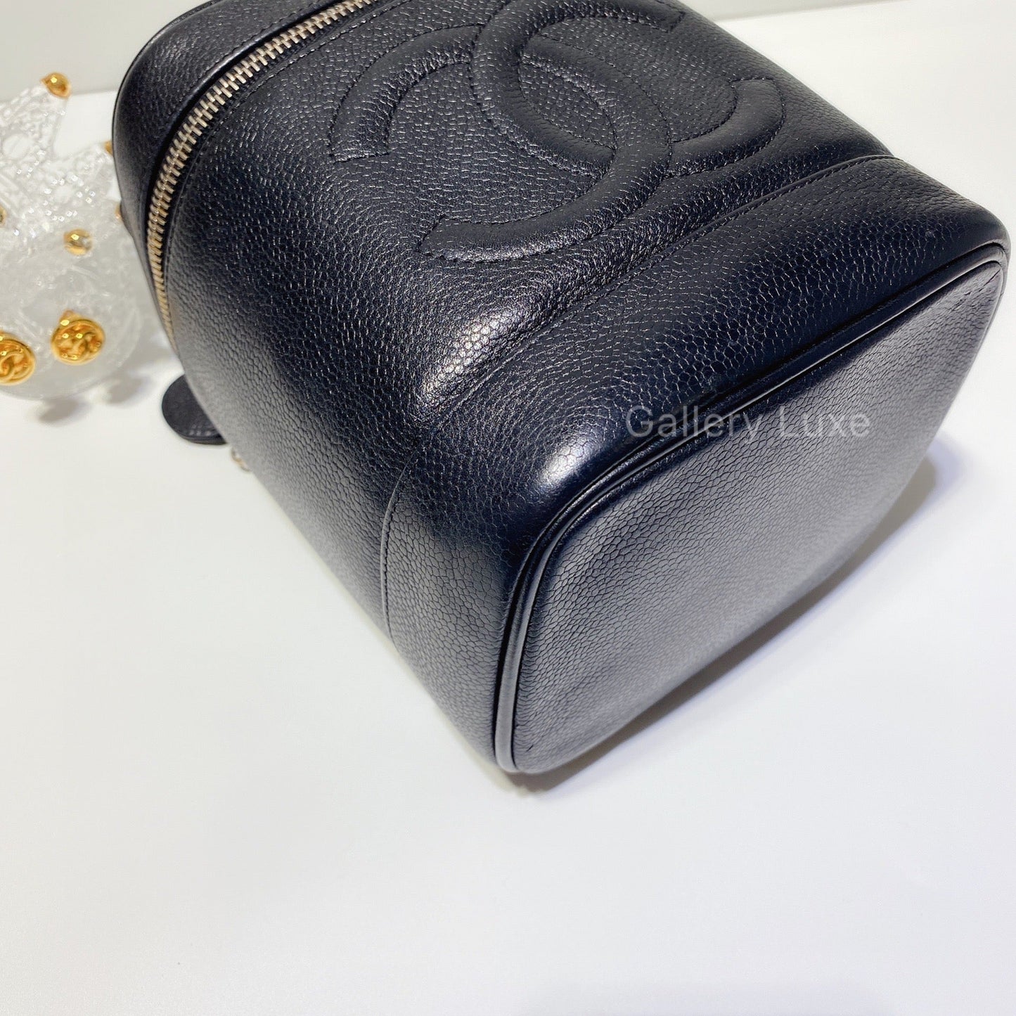 No.2552-Chanel Vintage Caviar Vanity Case