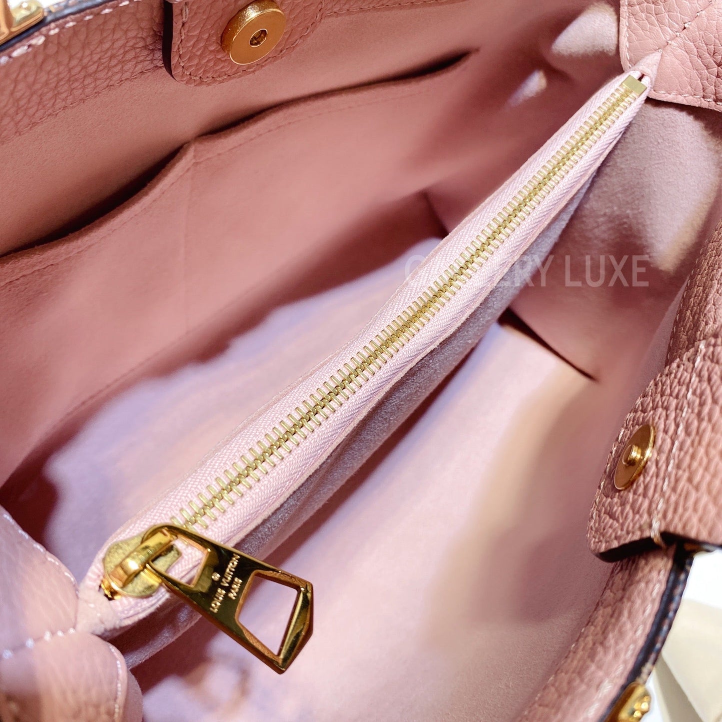 No.3162-Louis Vuitton Magnolia Damier Canvas Brittany Bag