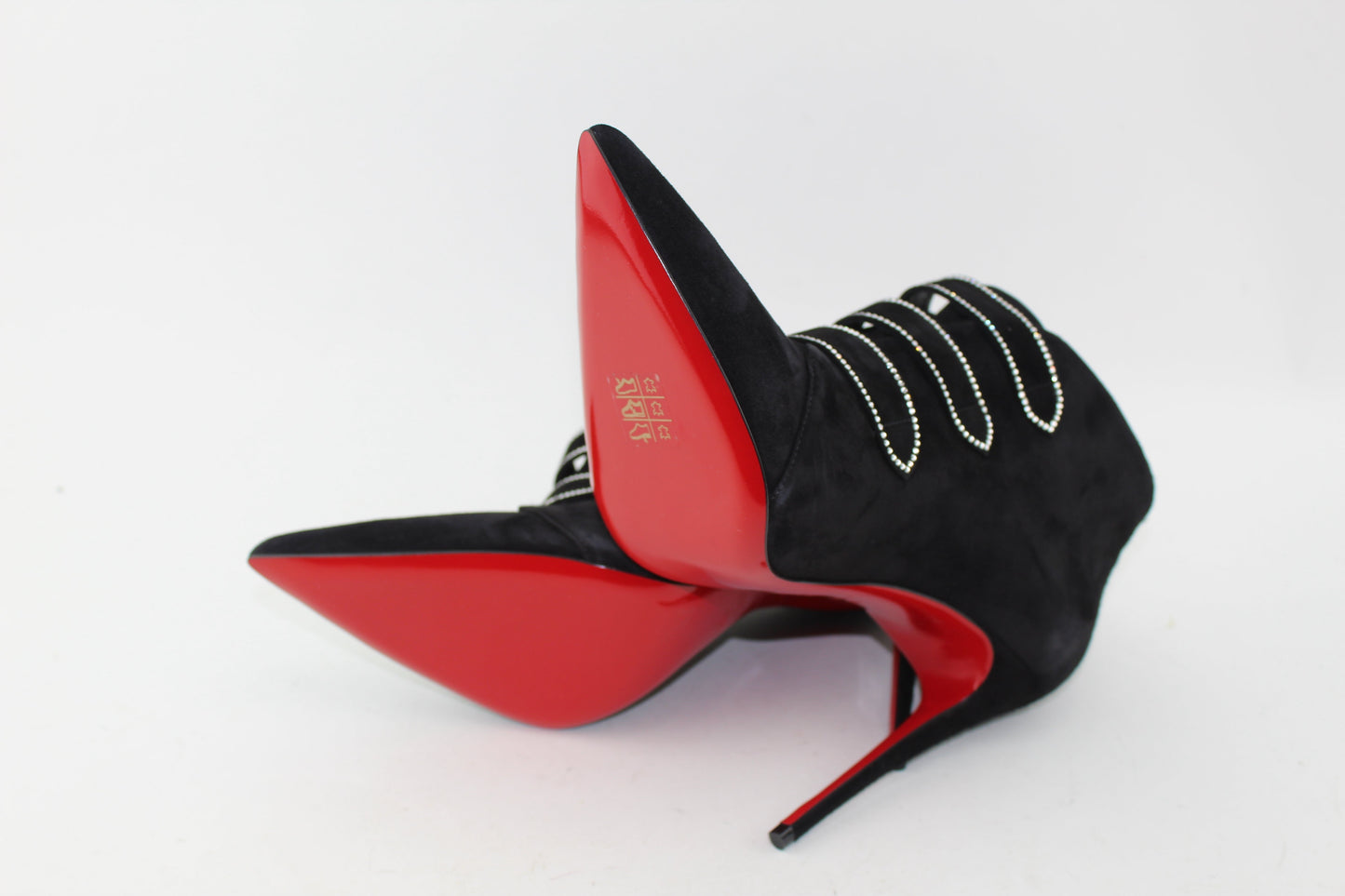CHRISTIAN LOUBOUTIN TRINIBOOT STRASS SIZE 40