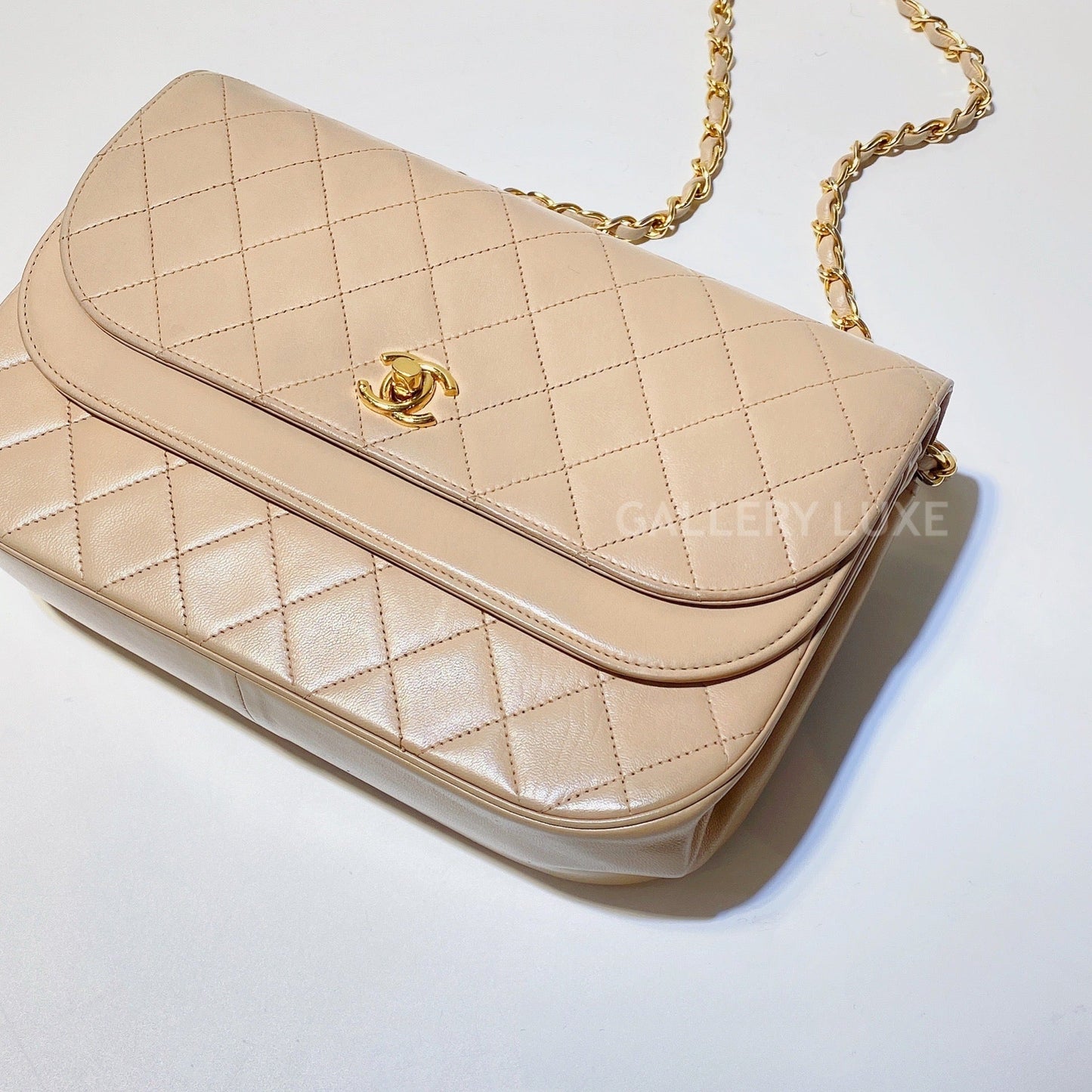 No.2877-Chanel Vintage Lambskin Double Flap Bag