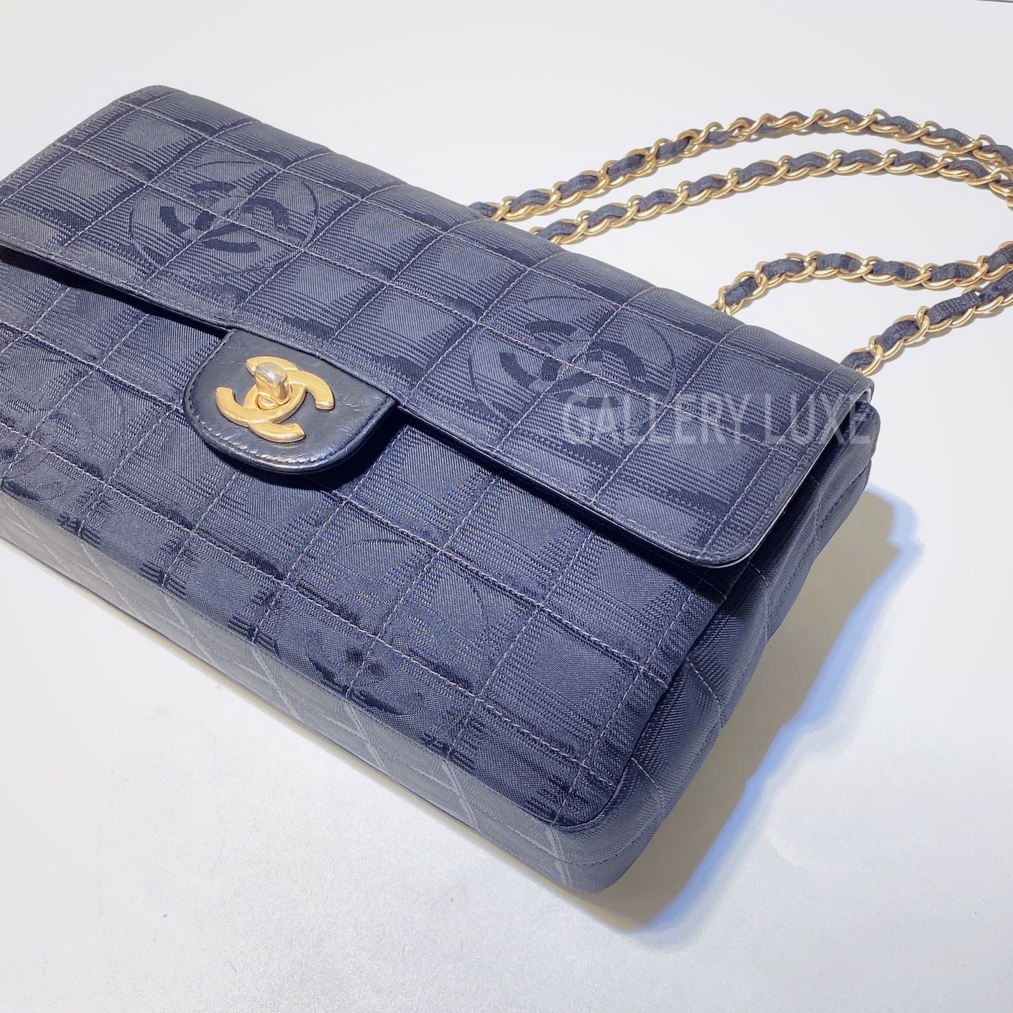 No.2908-Chanel Vintage Nouvelle Ligne Voyage Flap Bag