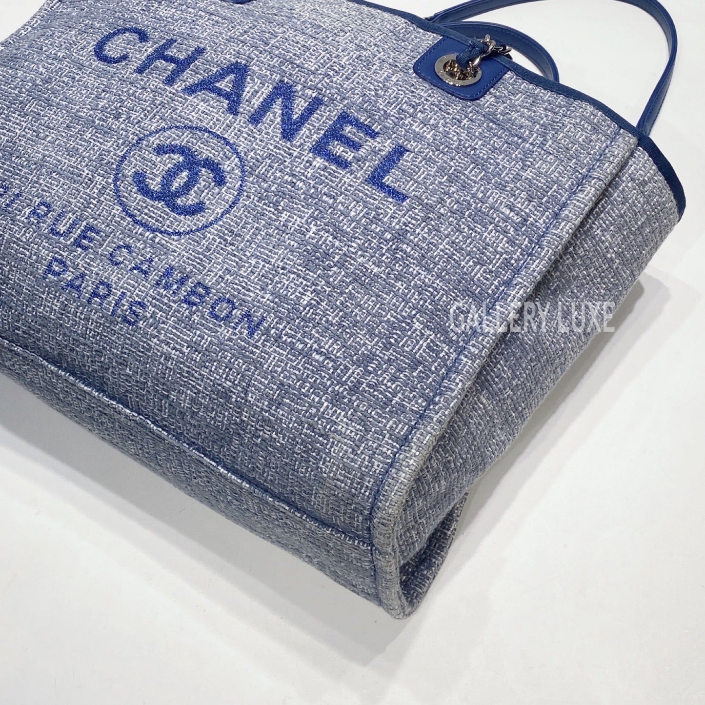 No.3420-Chanel Large Deauville Tote Bag