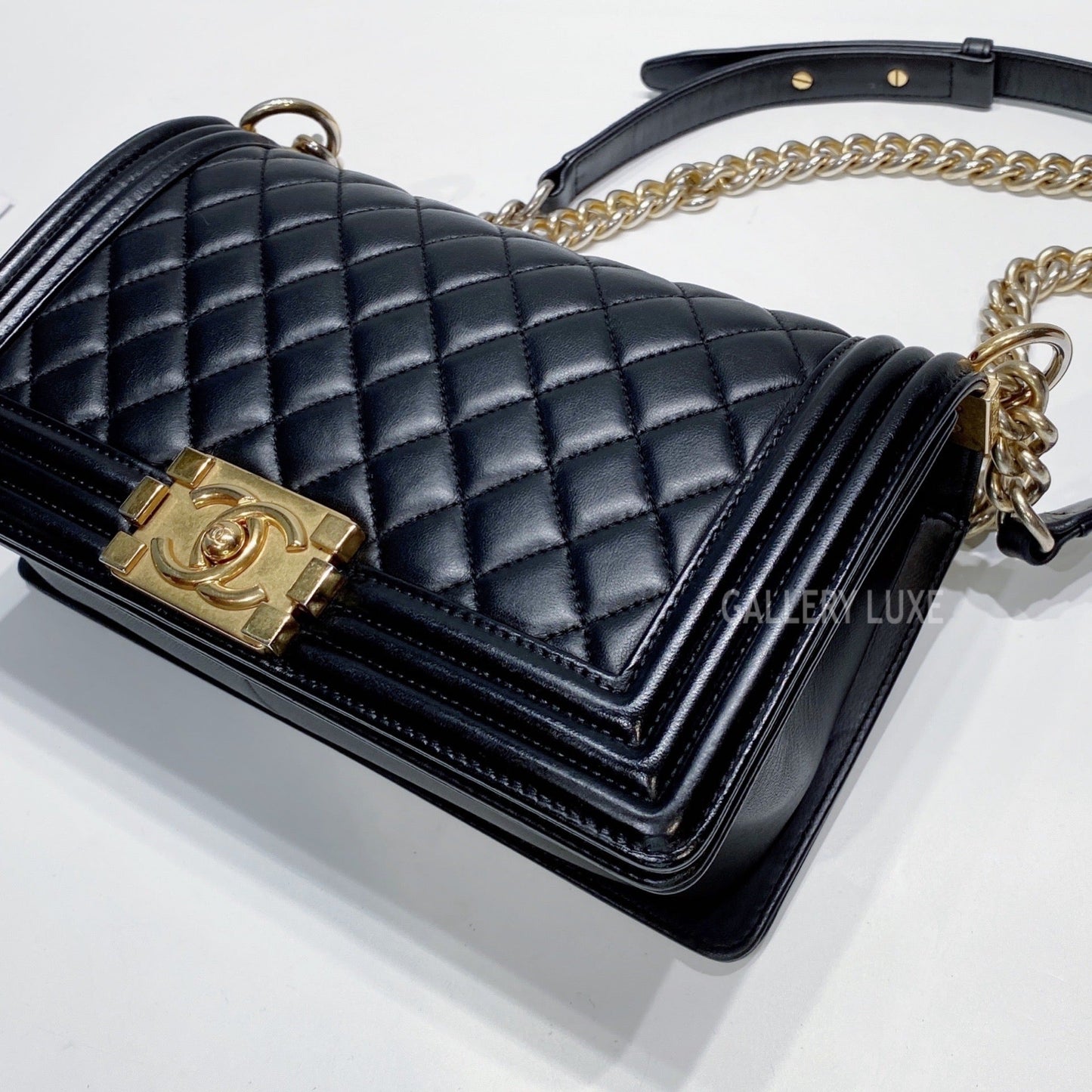 No.3394-Chanel Lambskin Boy 25cm