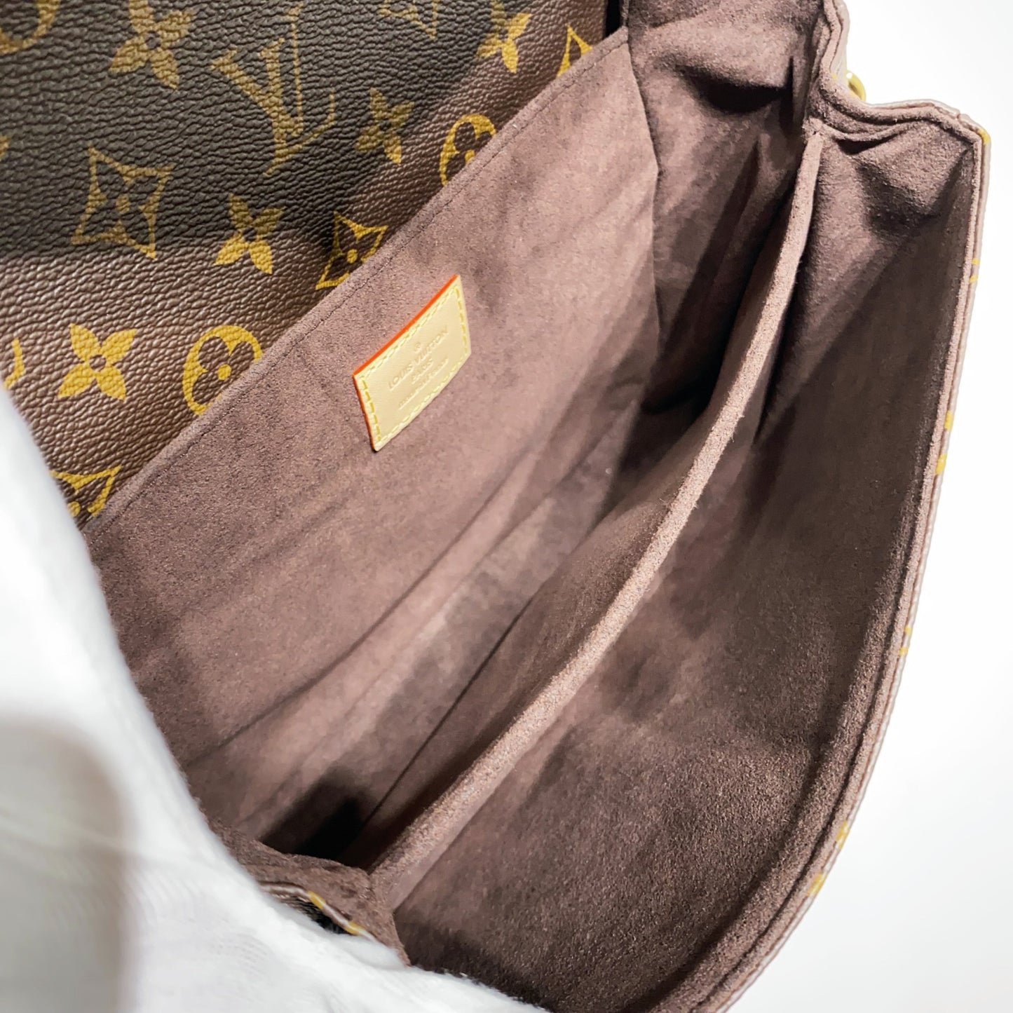 No.4336-Louis Vuitton Pochette Metis MM