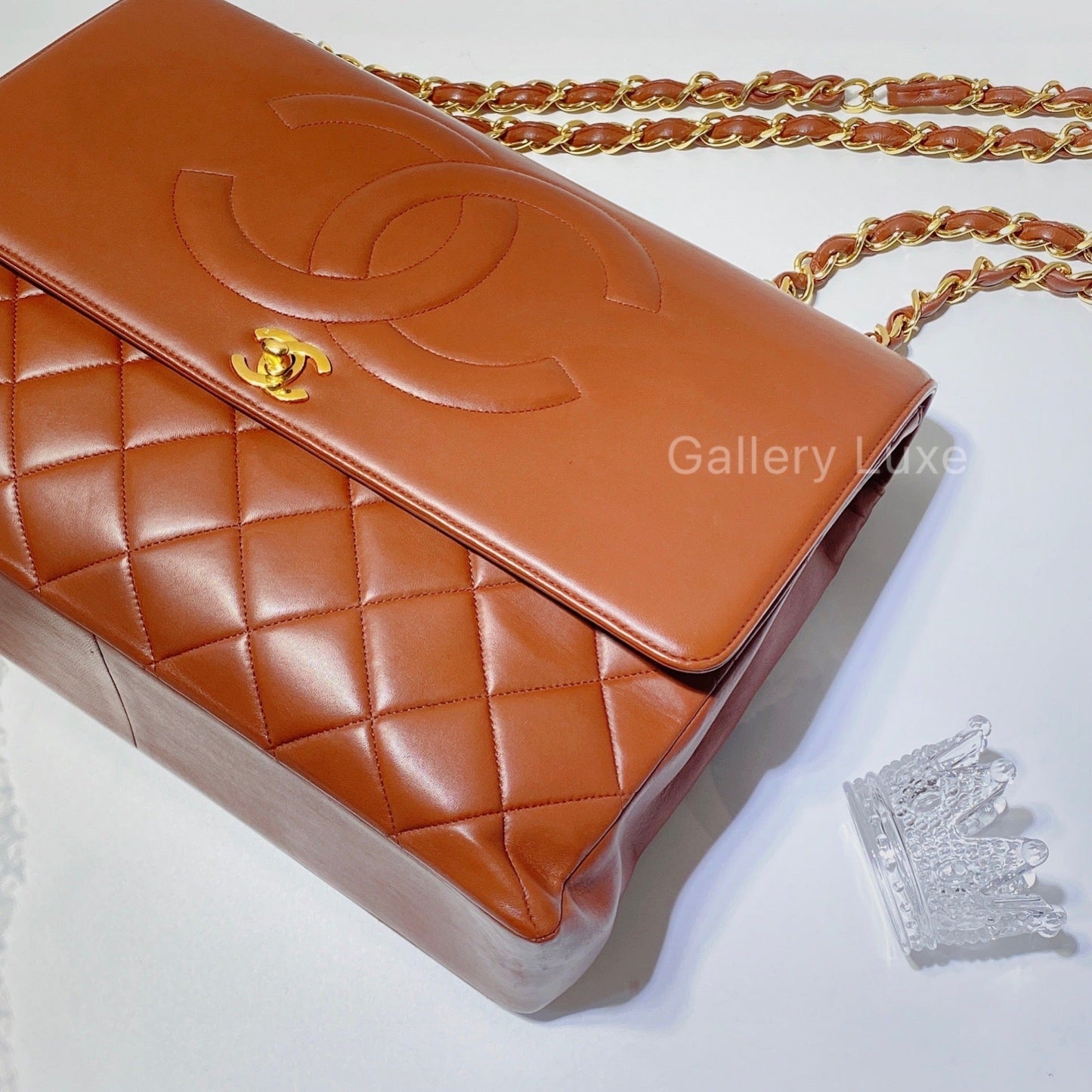 No.2633-Chanel Vintage Lambskin Maxi Jumbo Flap Bag