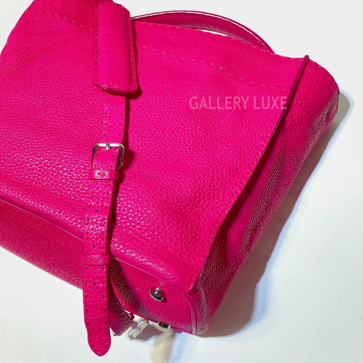 No.2955-Luxury FendiRomano Selleria Large Anna Bucket Bag