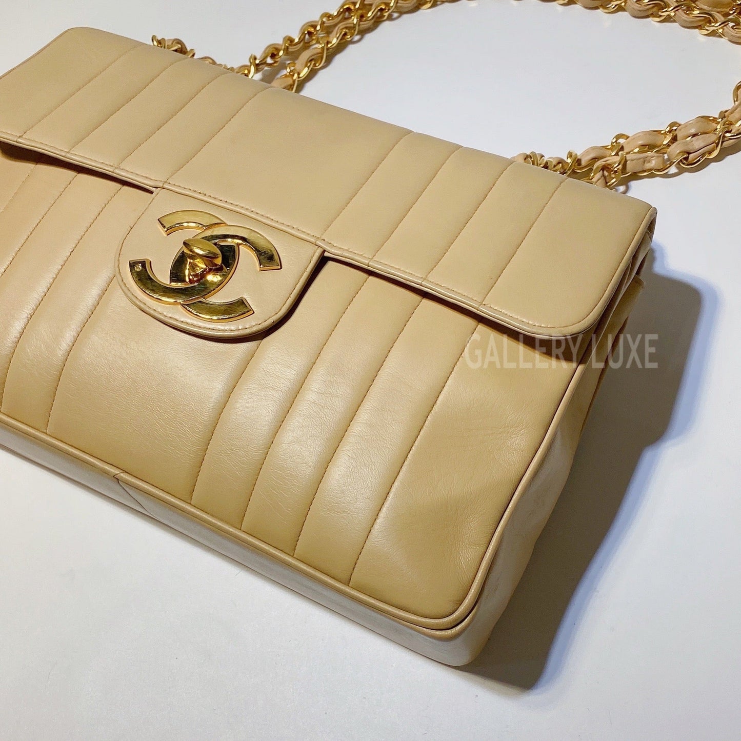 No.001229-Chanel Vintage Lambskin Jumbo Flap Bag