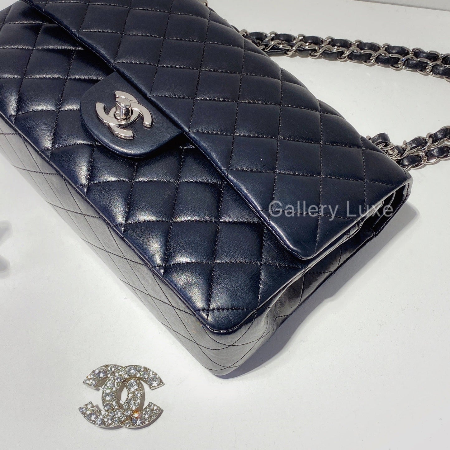 No.2216-Chanel Lambskin Classic Flap Bag 25cm