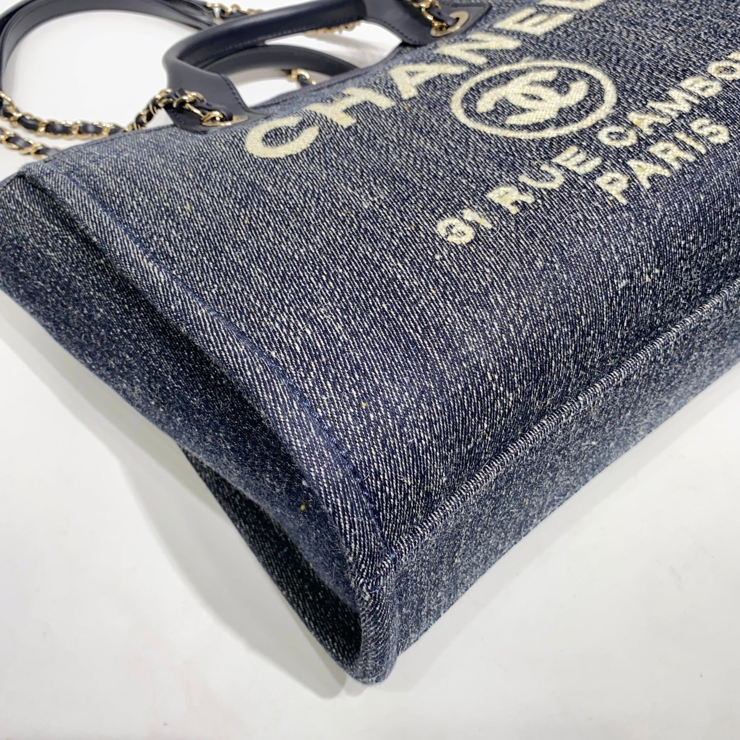 No.4411-Chanel Medium Deauville Tote Bag (Unused / 未使用品)