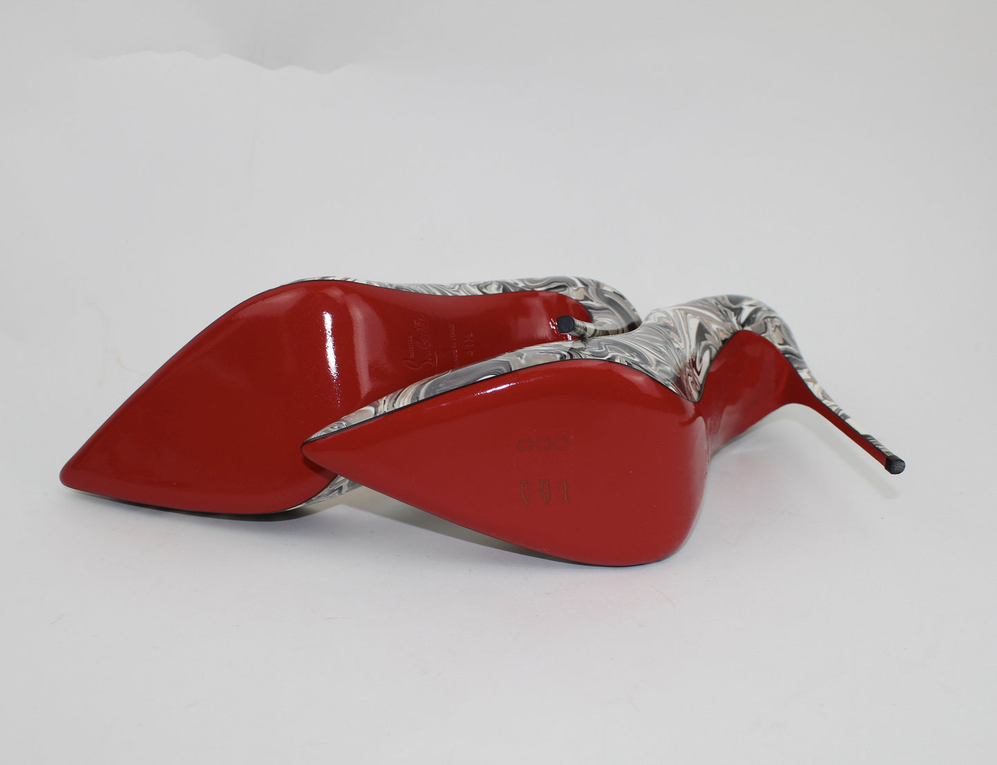 CHRISTIAN LOUBOUTIN SO KATE 120 PATENT APT
