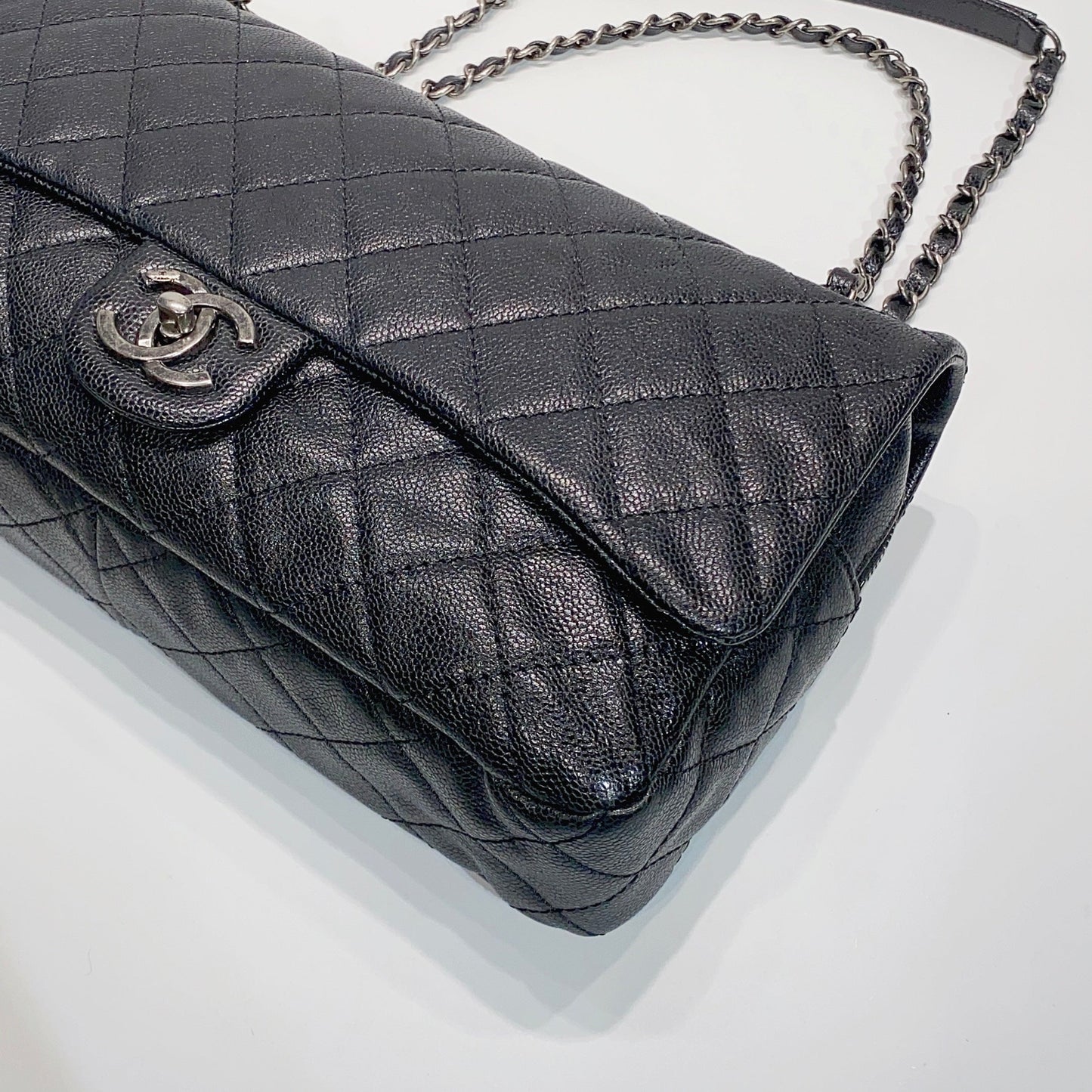 No.3895-Chanel Large Chic Caviar Flap Bag
