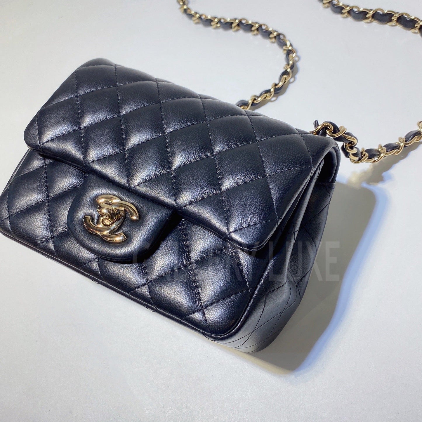 No.3267-Chanel Lambskin Classic Flap Mini 17cm