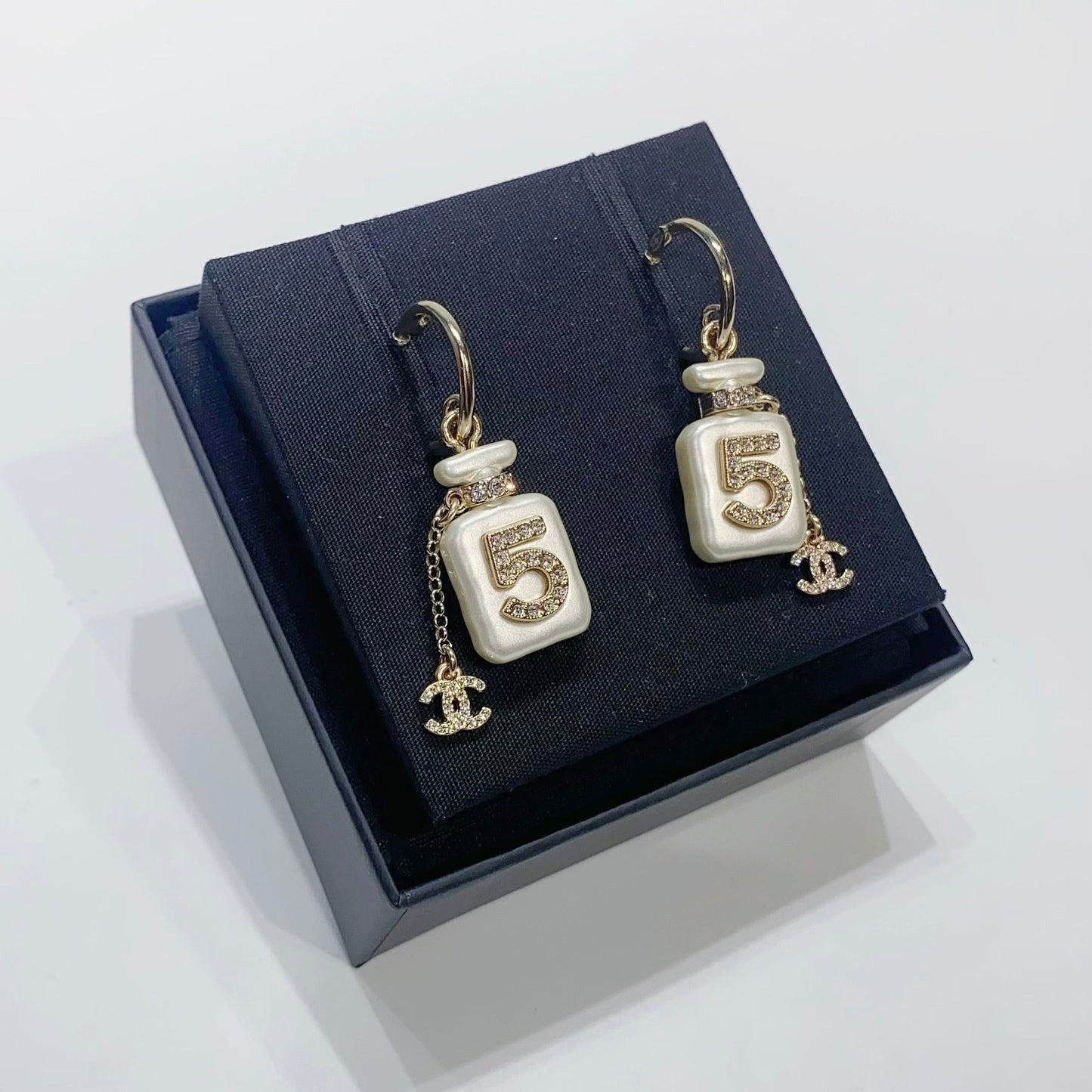 No.3950-Chanel Crystal Perfume Bottle Earrings (Brand New / 全新貨品)