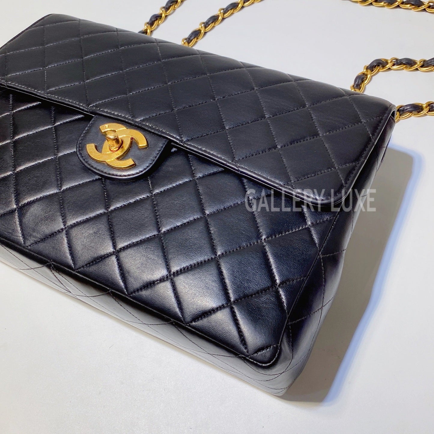No.3287-Chanel Vintage Lambskin Jumbo Flap Bag