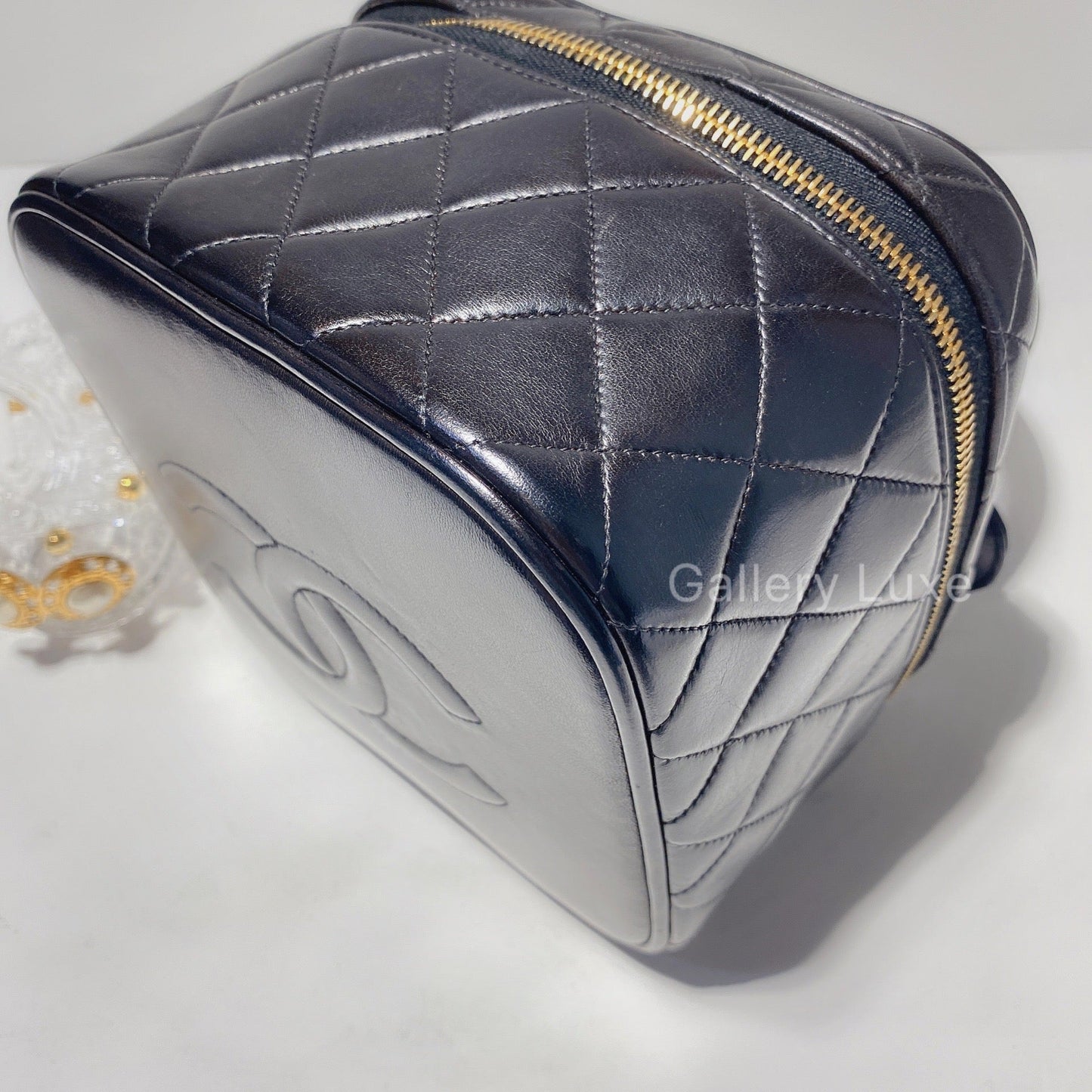 No.2090-Chanel Vintage Lambskin Vanity Handle Bag