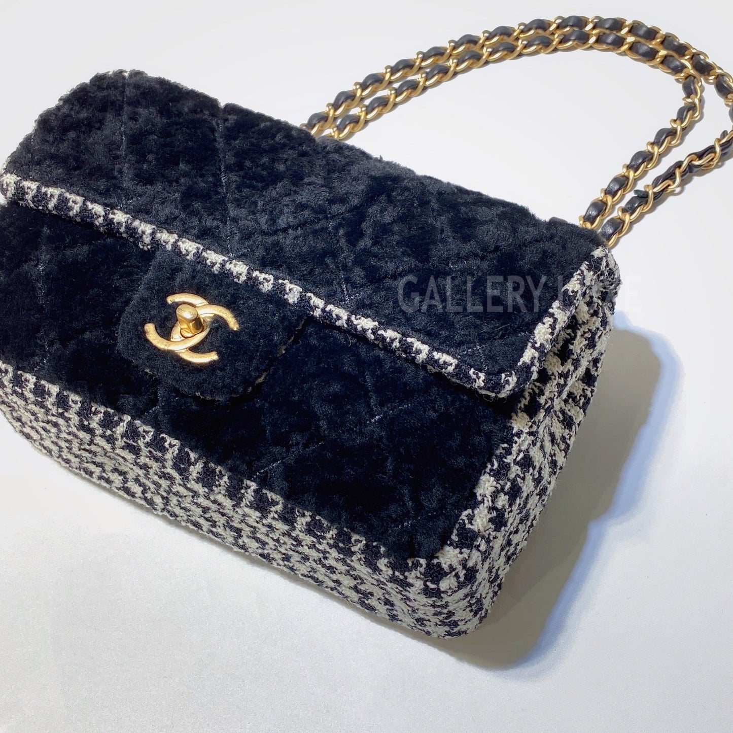 No.3117-Chanel River Of Tweed Flap Bag
