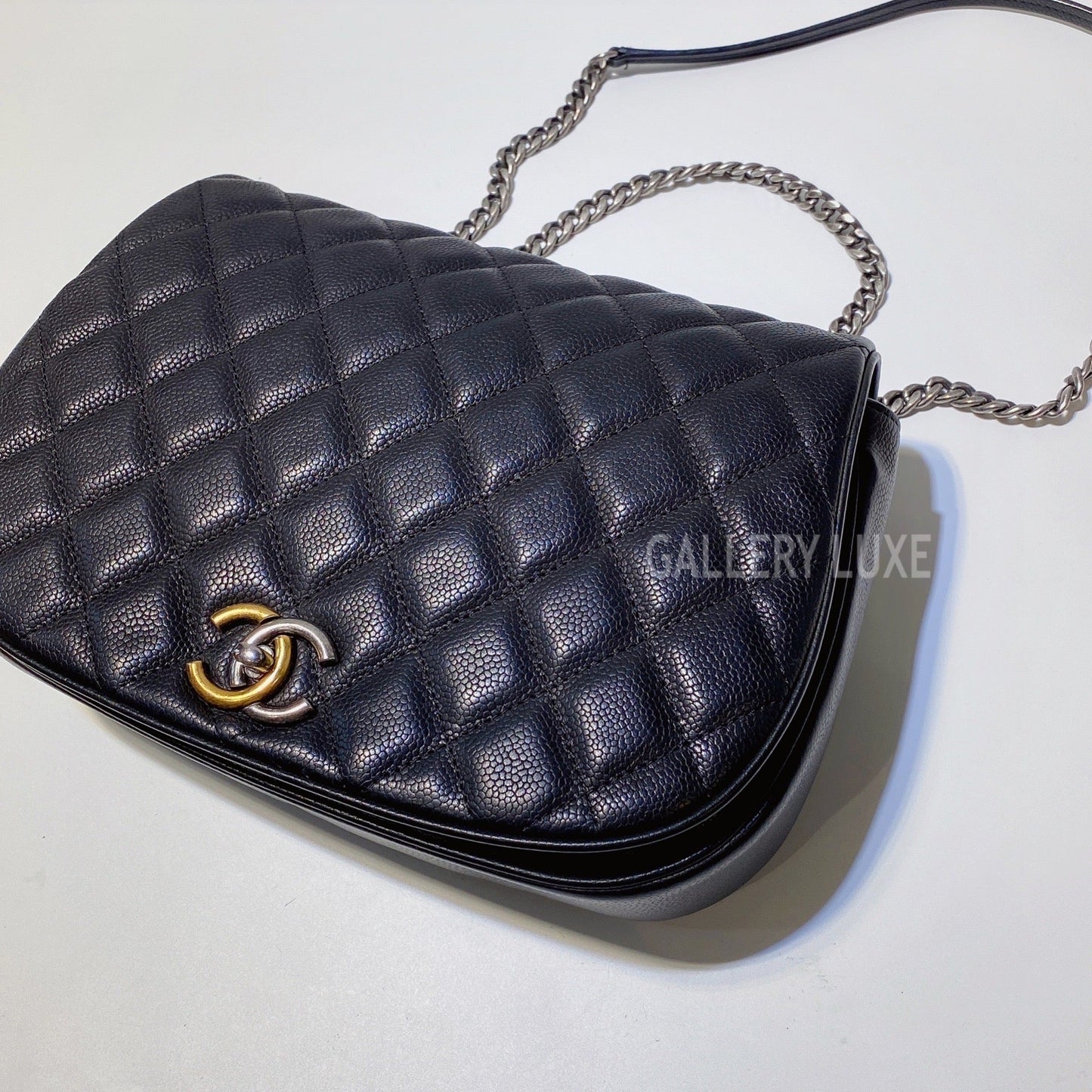No.3297-Chanel Casual Pocket Messenger Bag