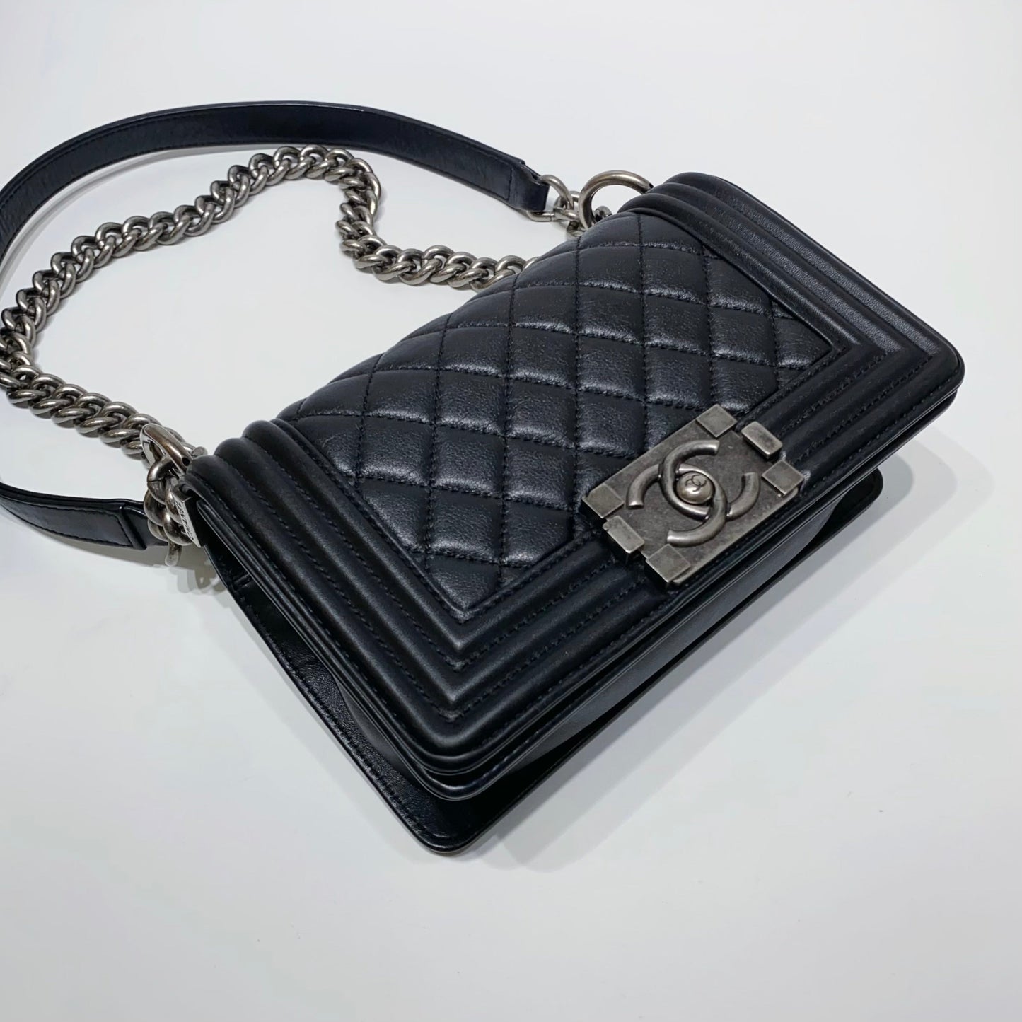 No.3964-Chanel Calfskin Boy 20cm