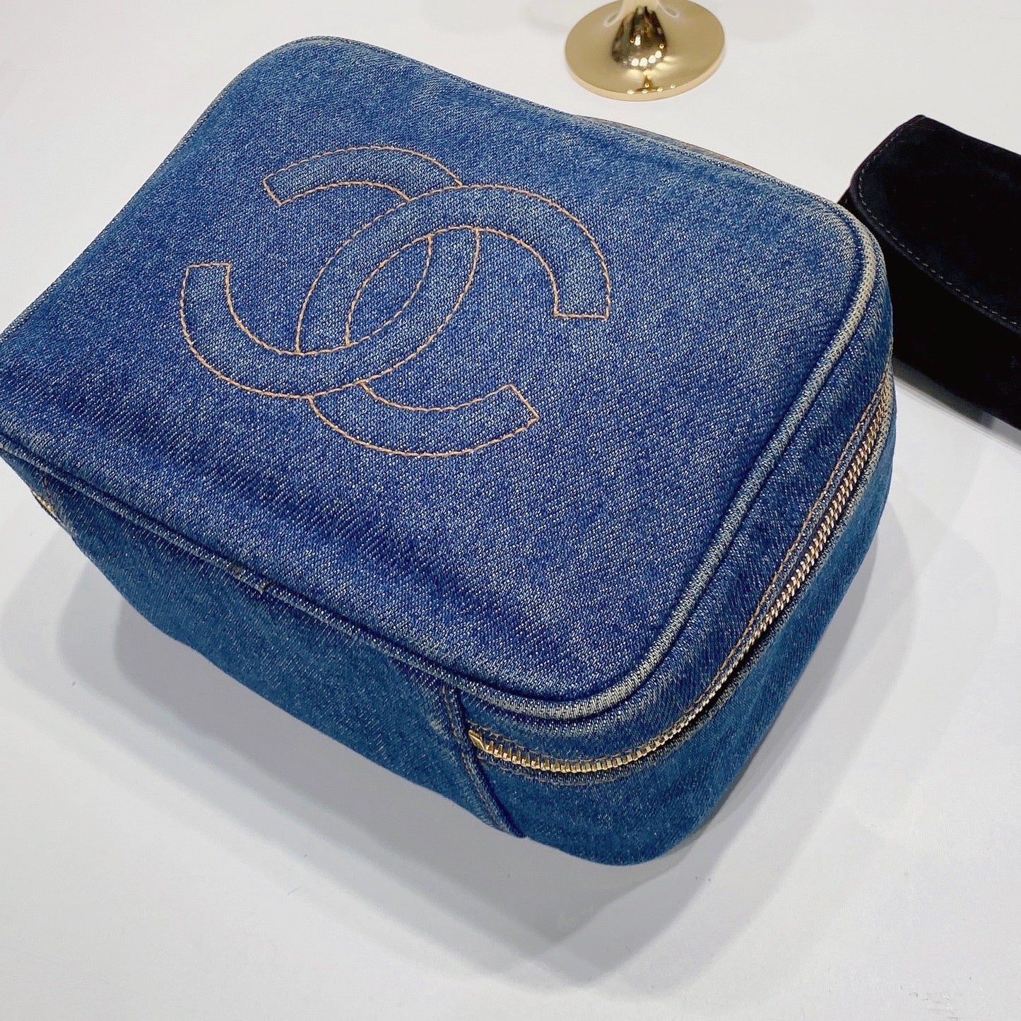 No.3490-Chanel Vintage Denim Small Vanity Case
