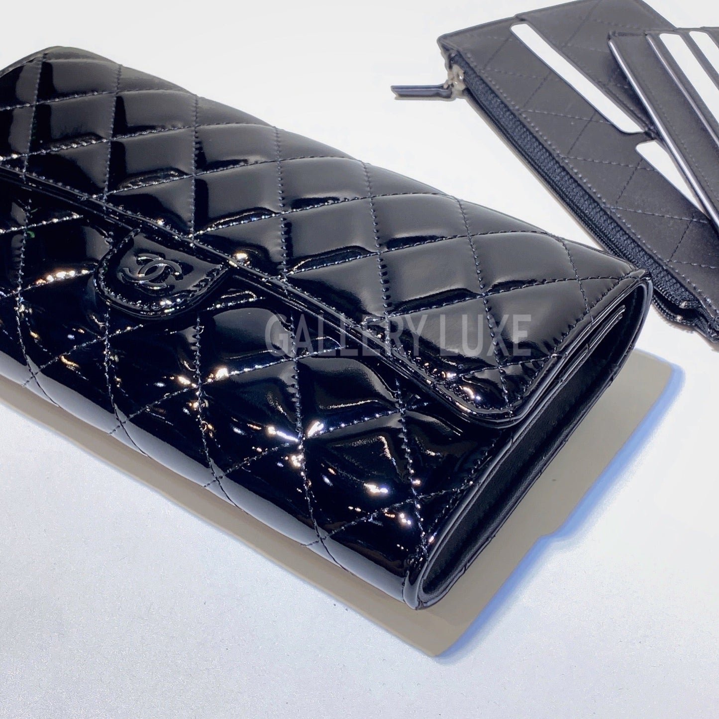 No.3074-Chanel Patent Timeless Classic Long Wallet