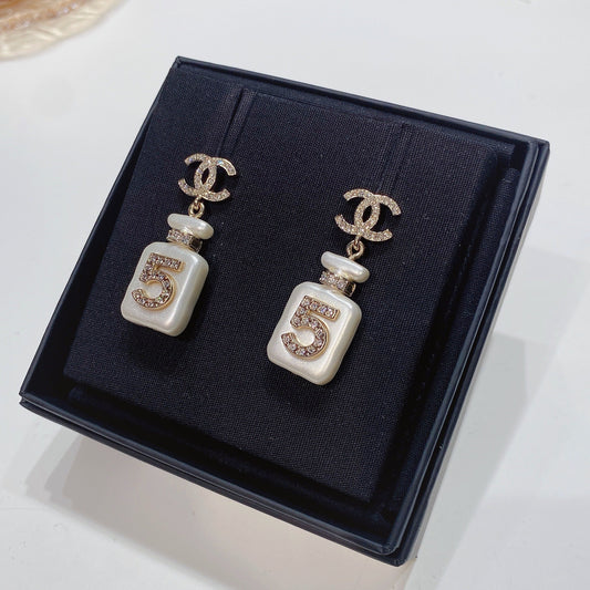 No.3680-Chanel Crystal Perfume Bottle Earrings (Brand New / 全新貨品)